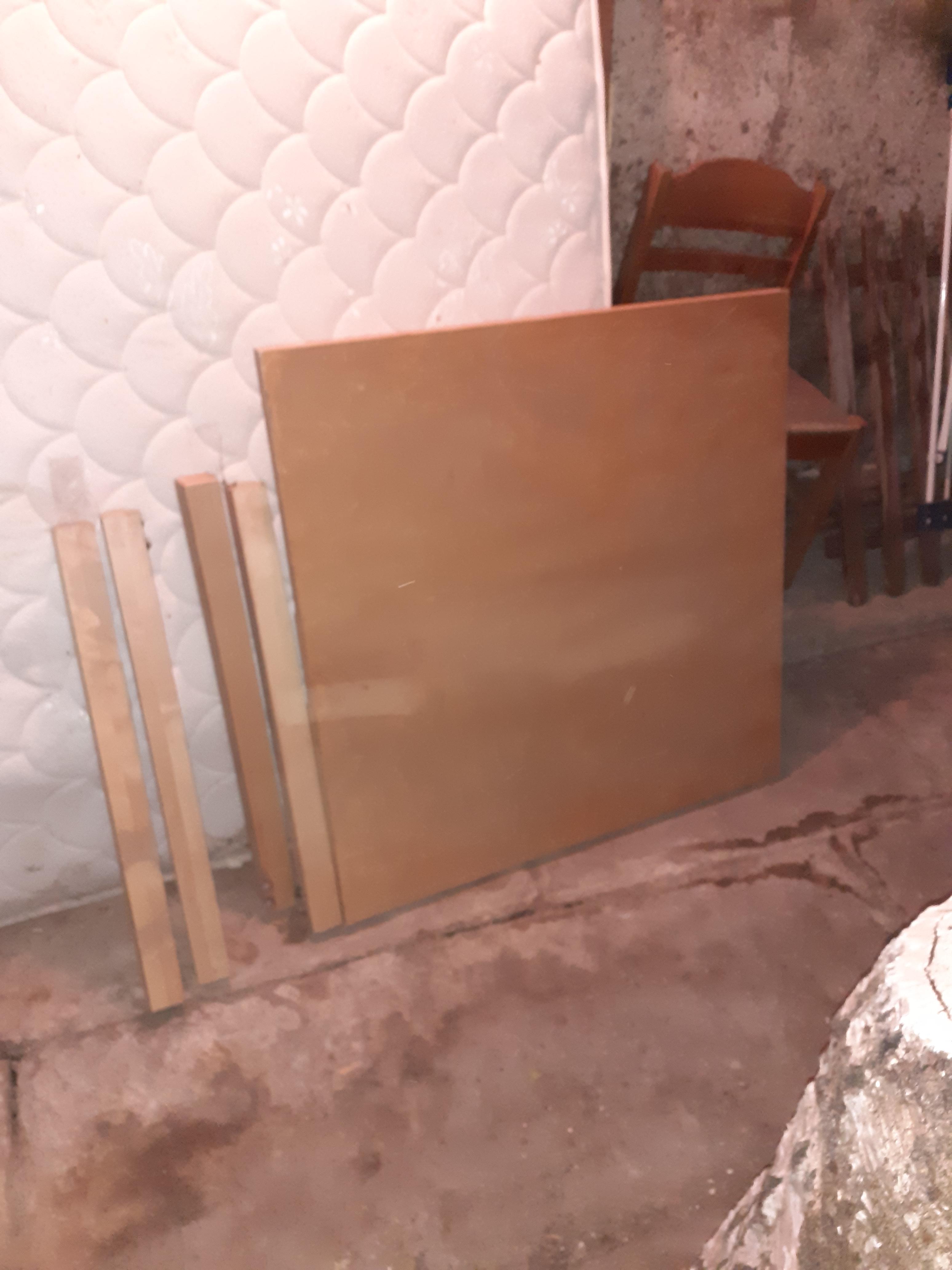 Espace de stockage cave grenier garage