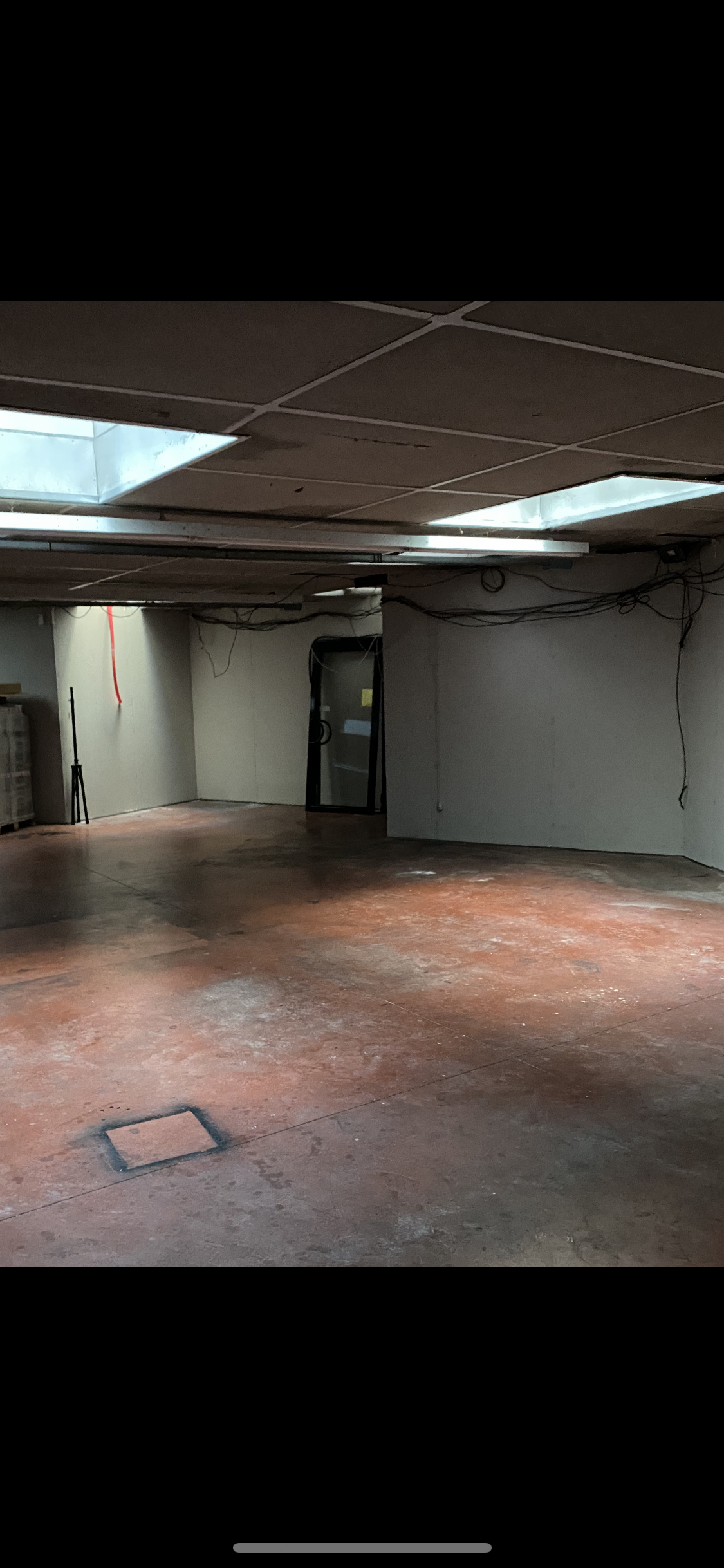 Entrepôt stockage situé ZA La Vacquerie Gouzeaucourt 360