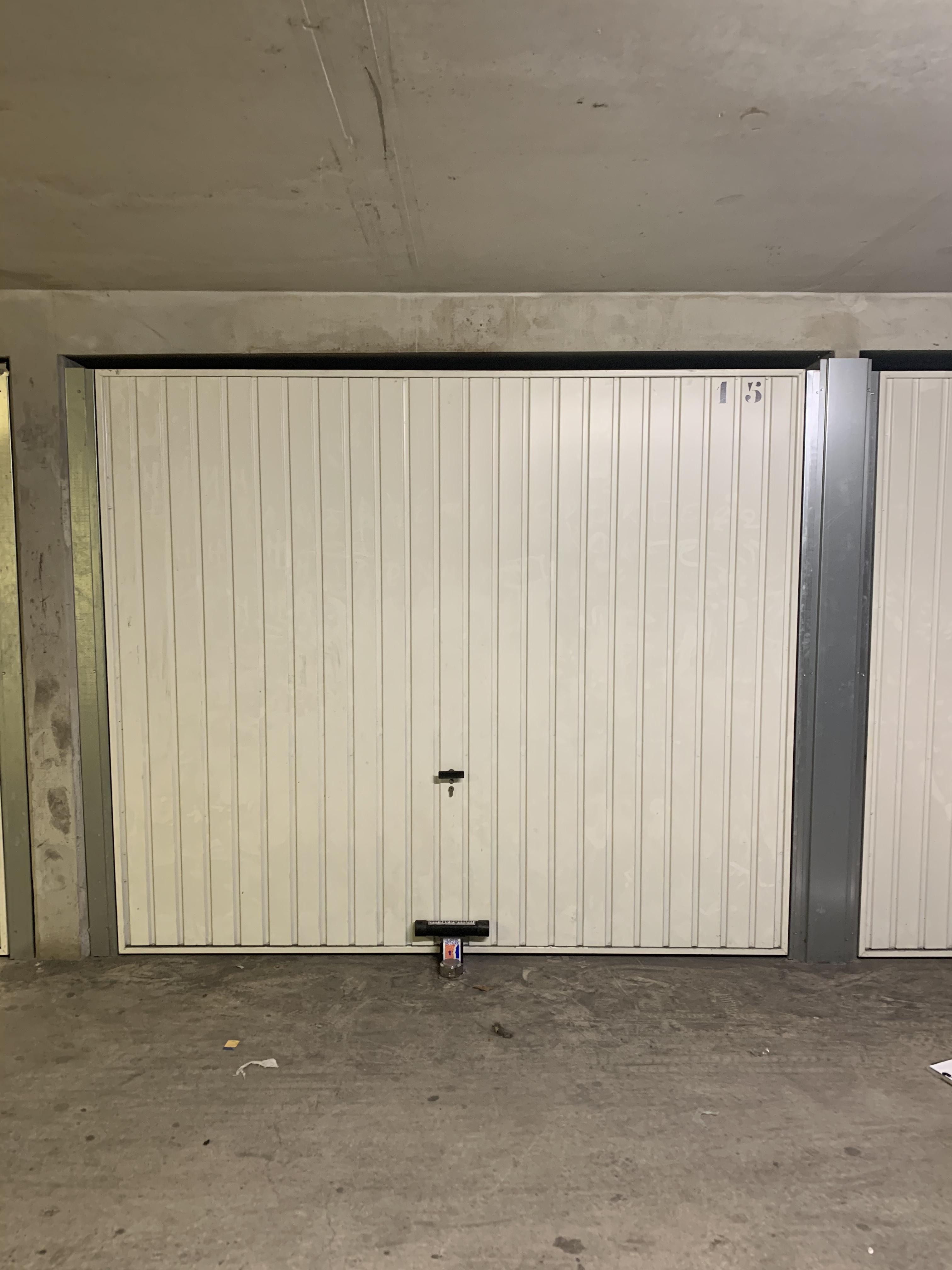Louer garage sécurisé / parking