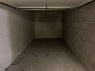 Garage fermé 14m2