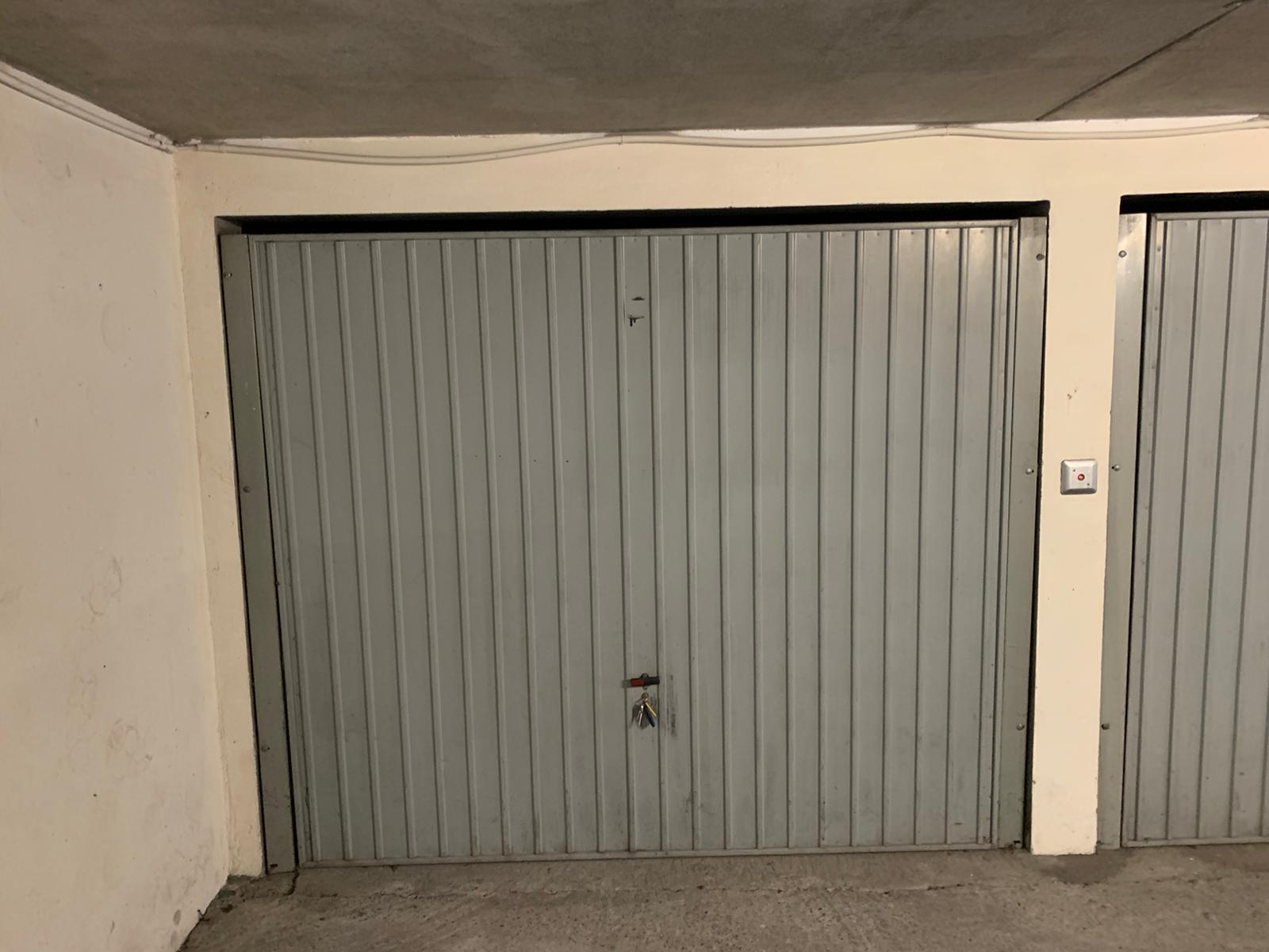 Garage à louer en sous-sol