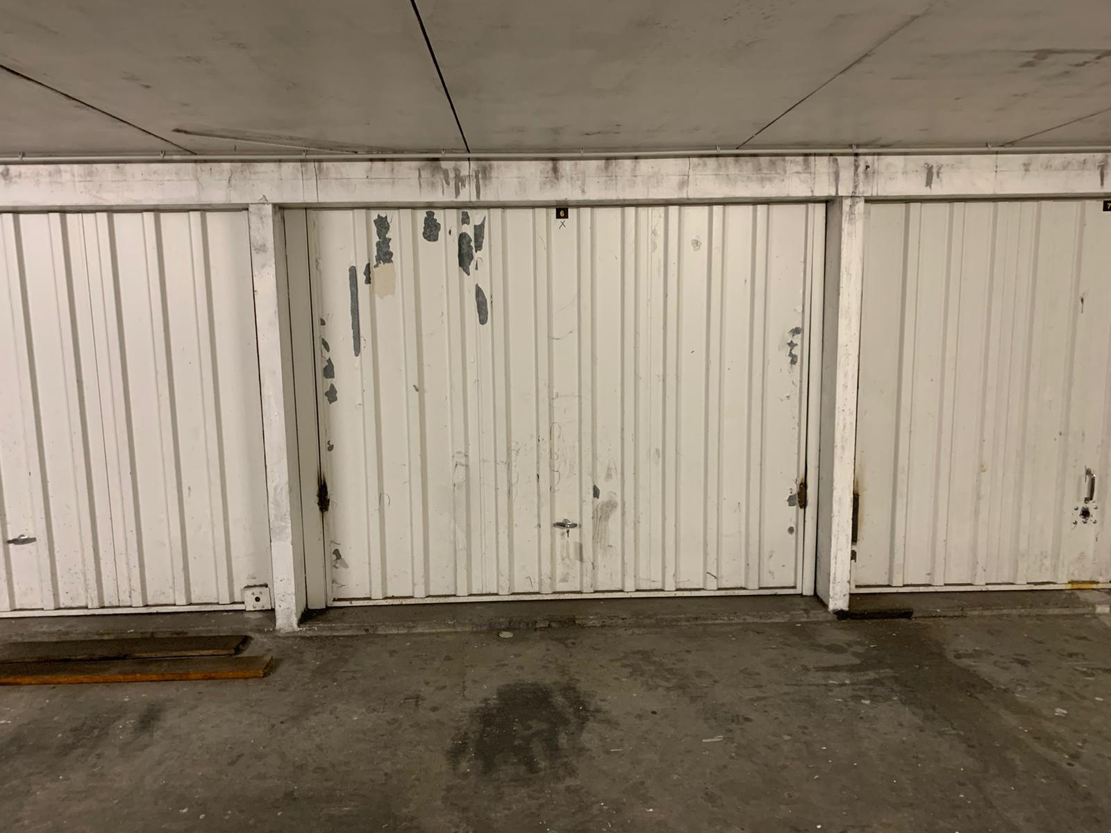 Location garage : Garage de 14m² à La