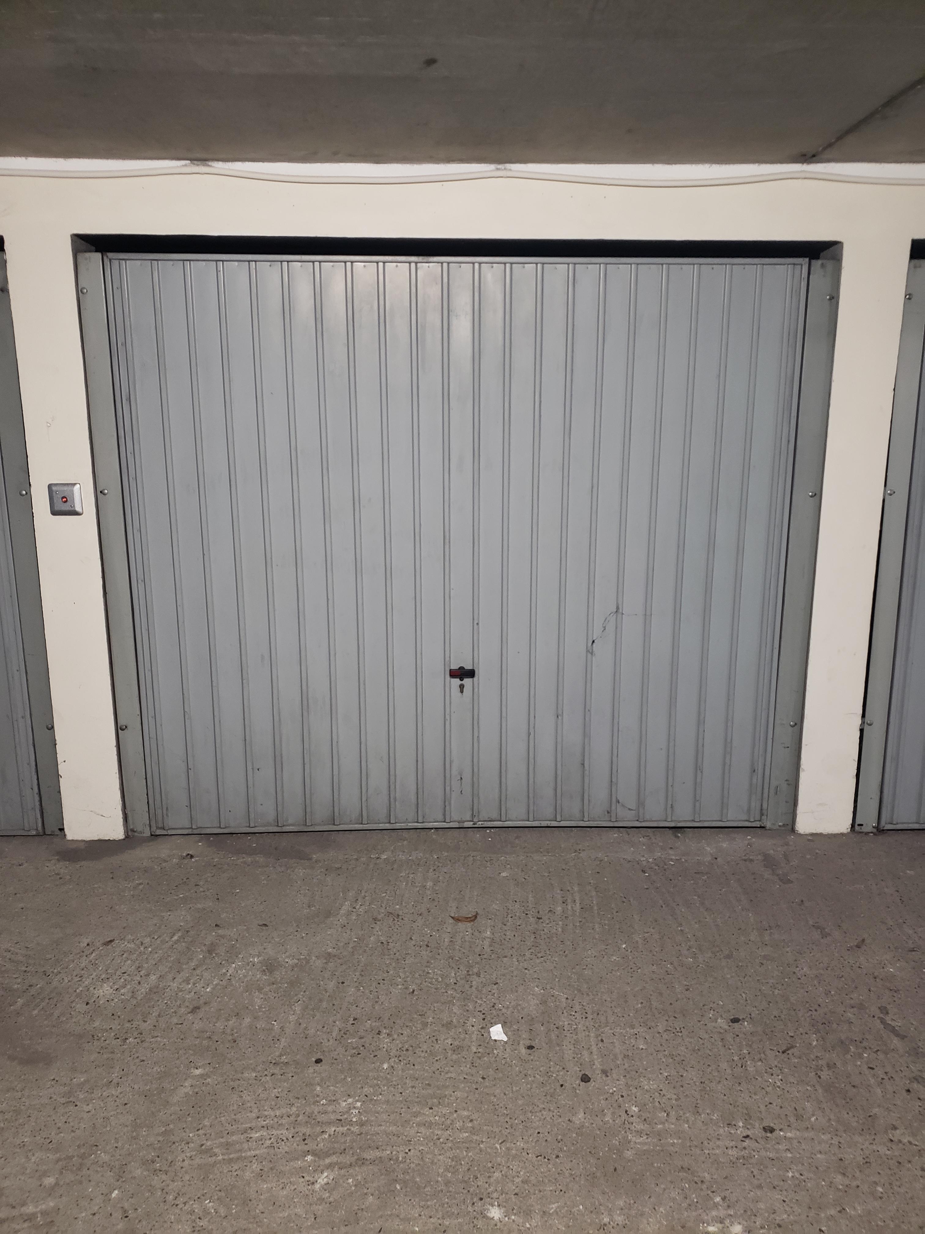Location Garage de  11m²  à Barberaz