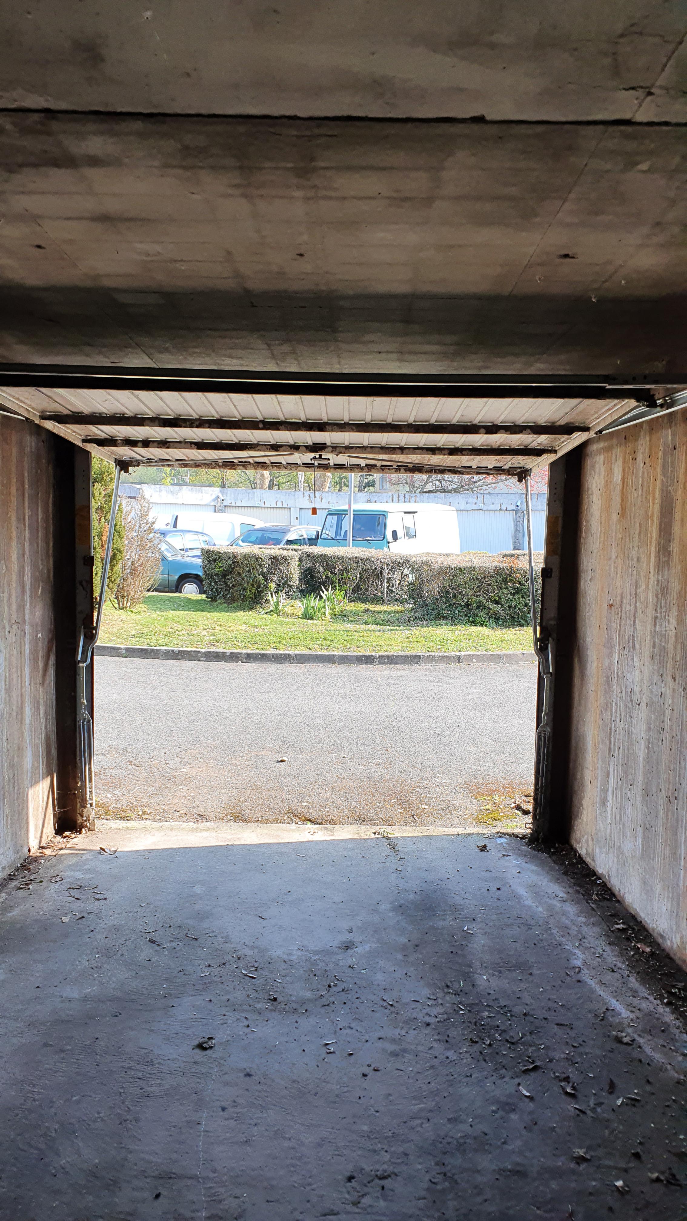 Louer garage RDC Pomponne 15m²