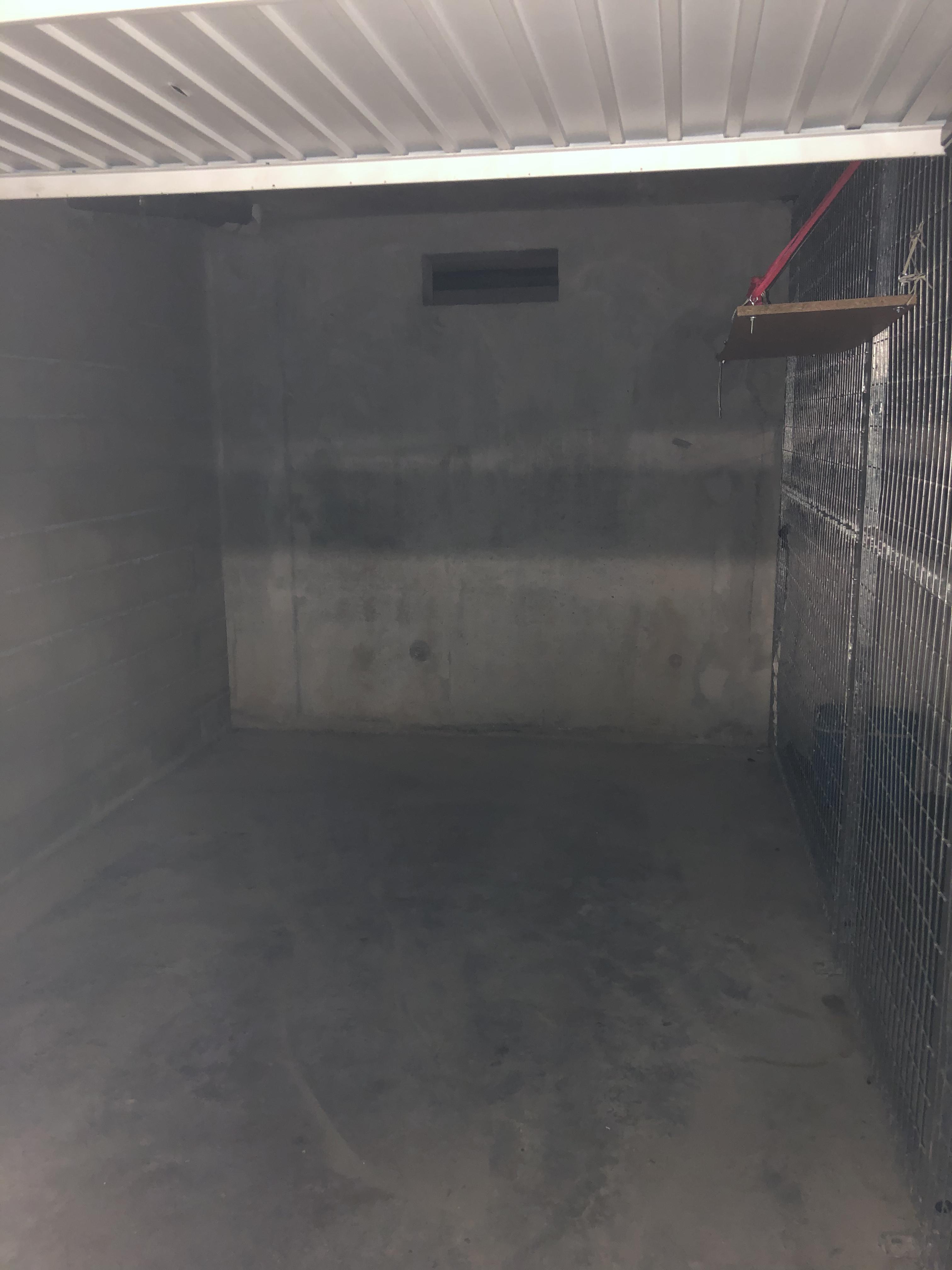 Location : box 14m² Bordeaux sous-sol sécurisé