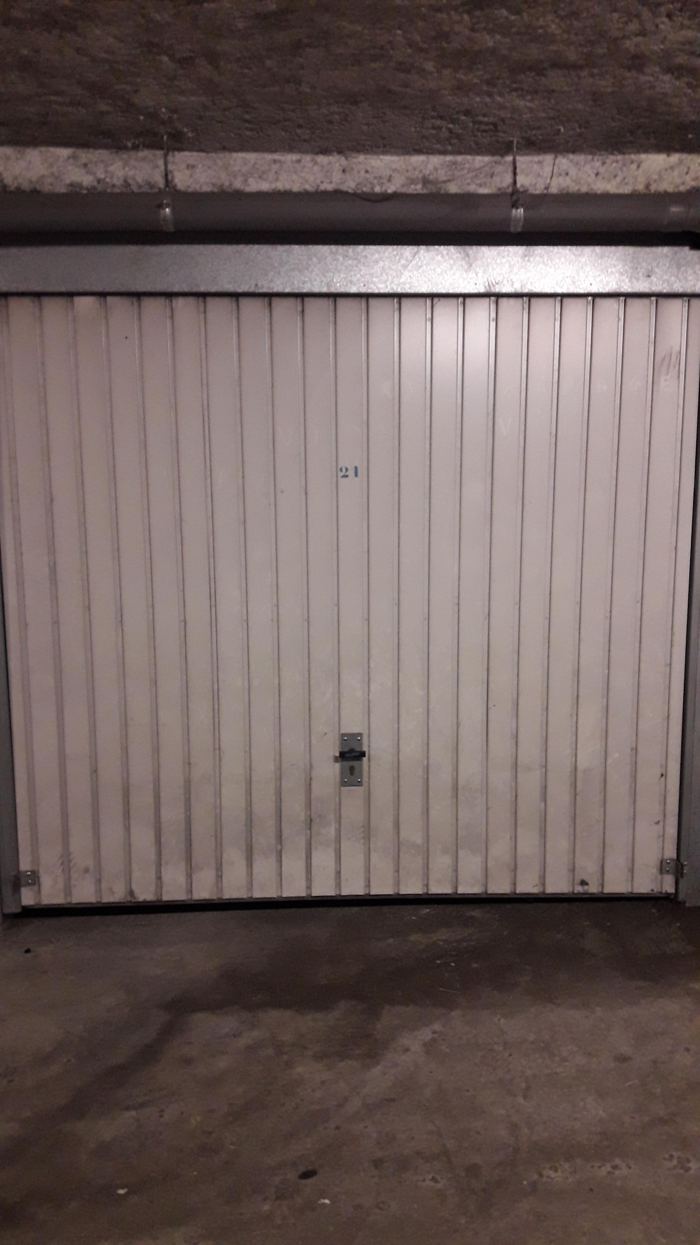 Garage sécurisé 12m²