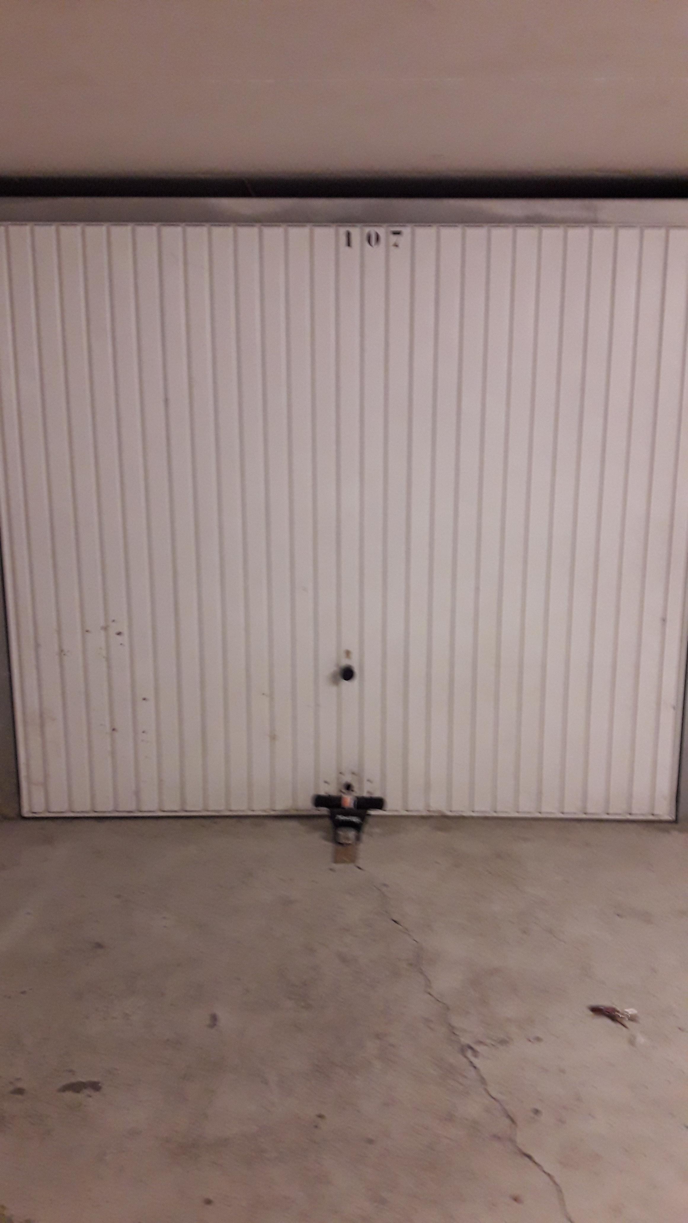 Stationnement / Double garage / Givors