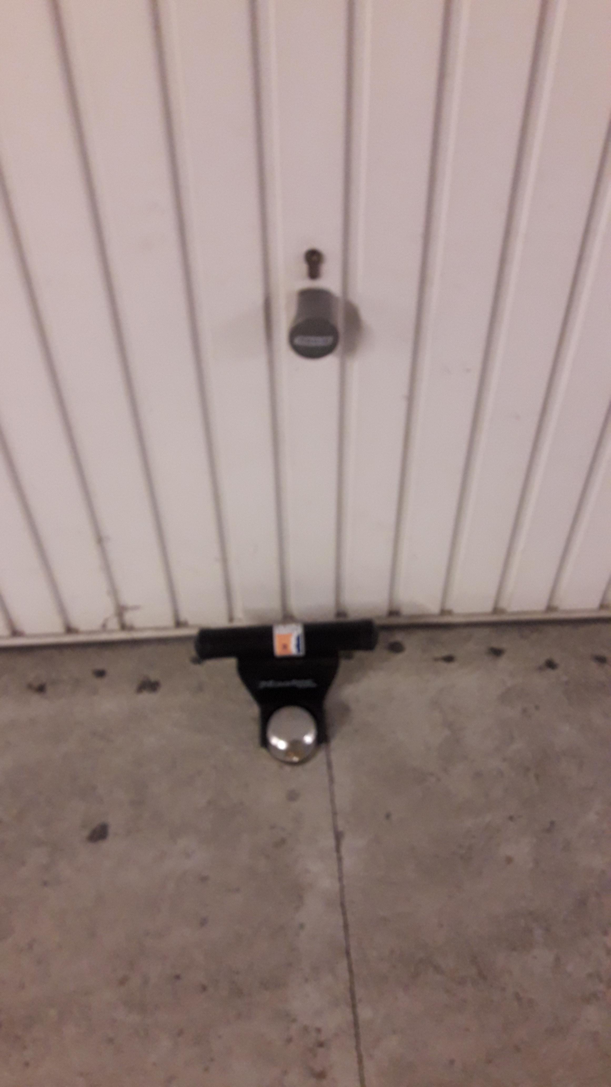 Double garage en sous-sol / Mairie de Givors