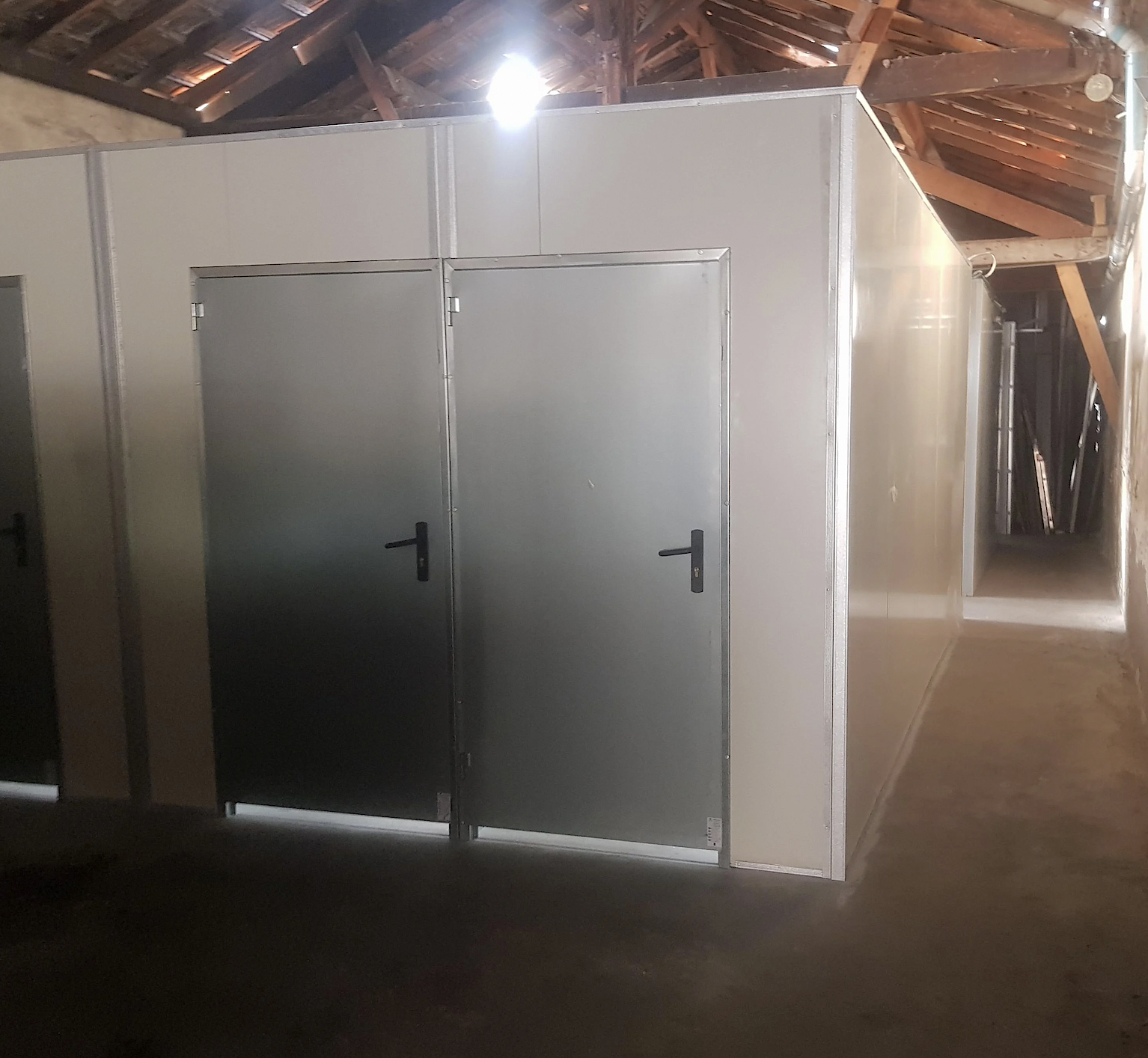 Box stockage 4m2 (10m3 de volume)