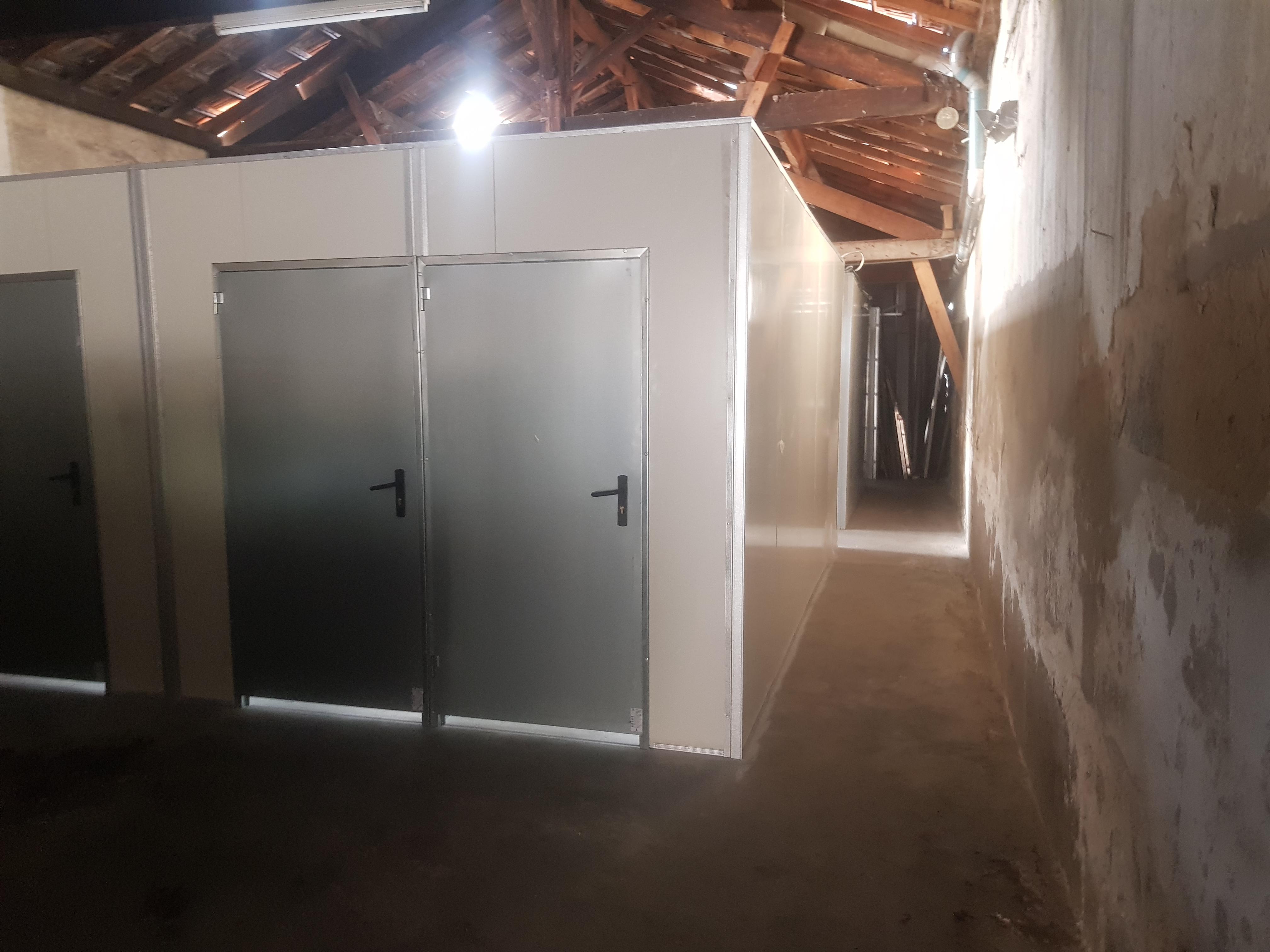 Box stockage 8m2 qui fait 20m3 de volume