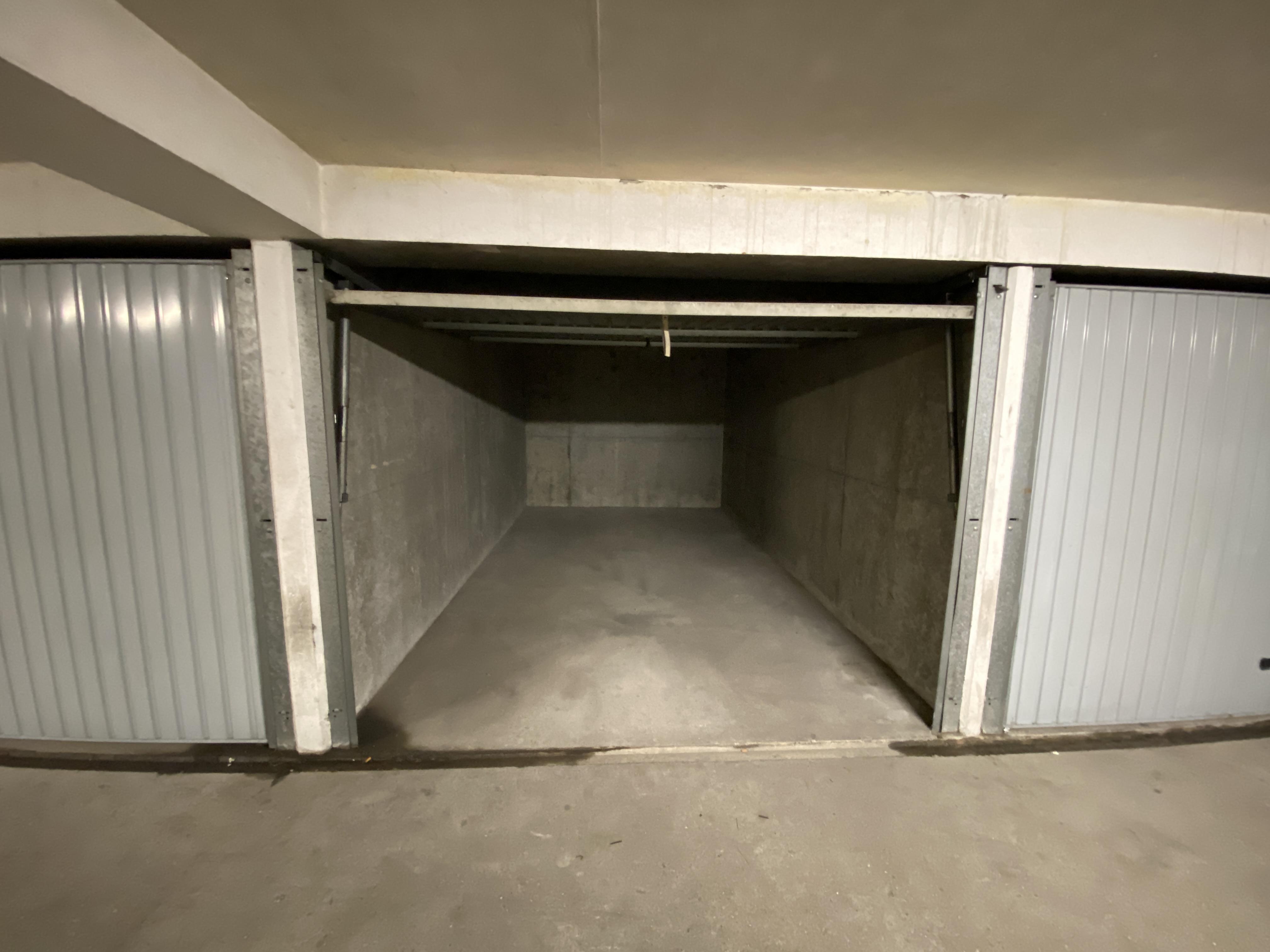 Garage privé / Canteleu