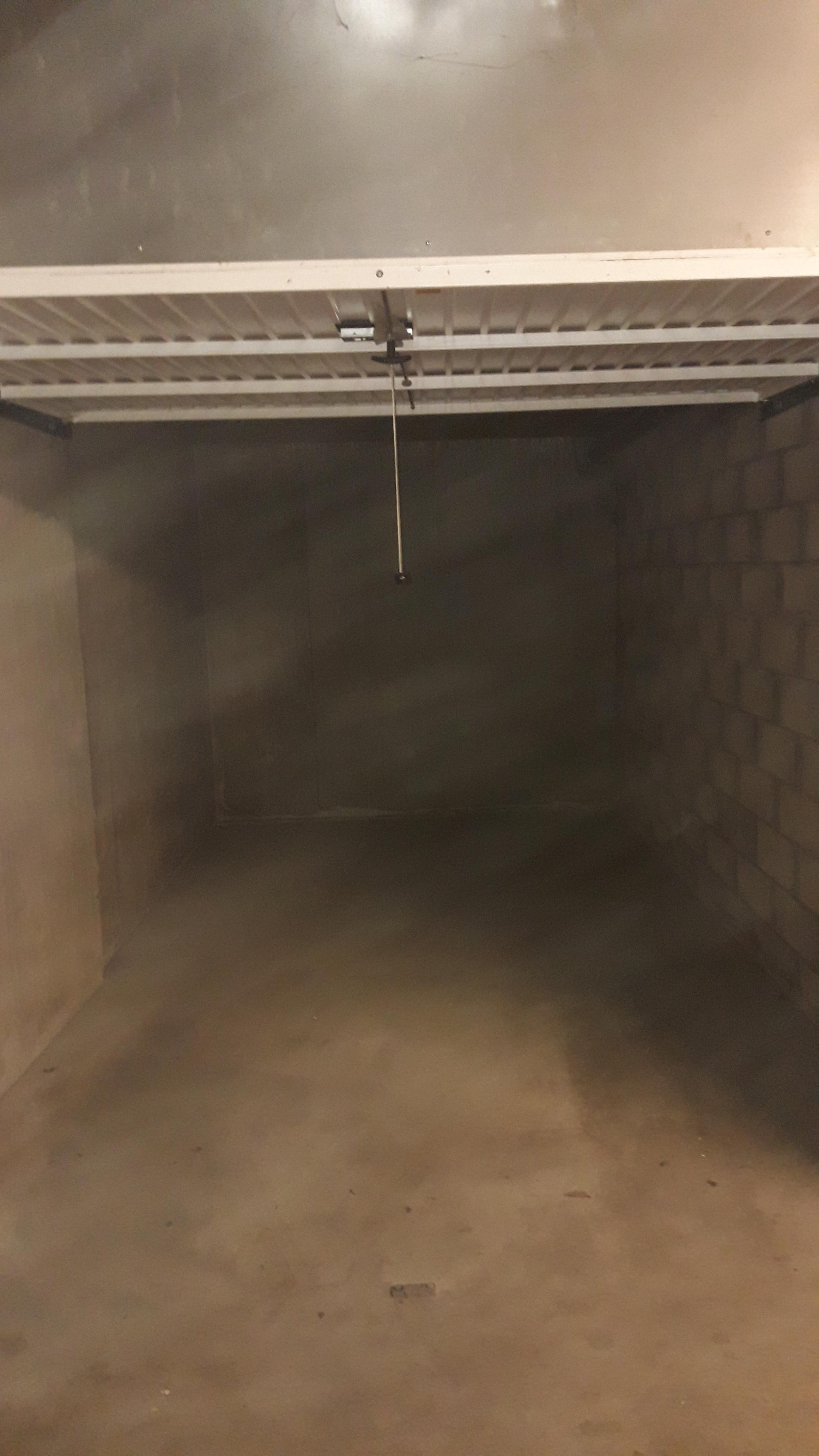 A louer garage de 13m2 / Vénissieux centre