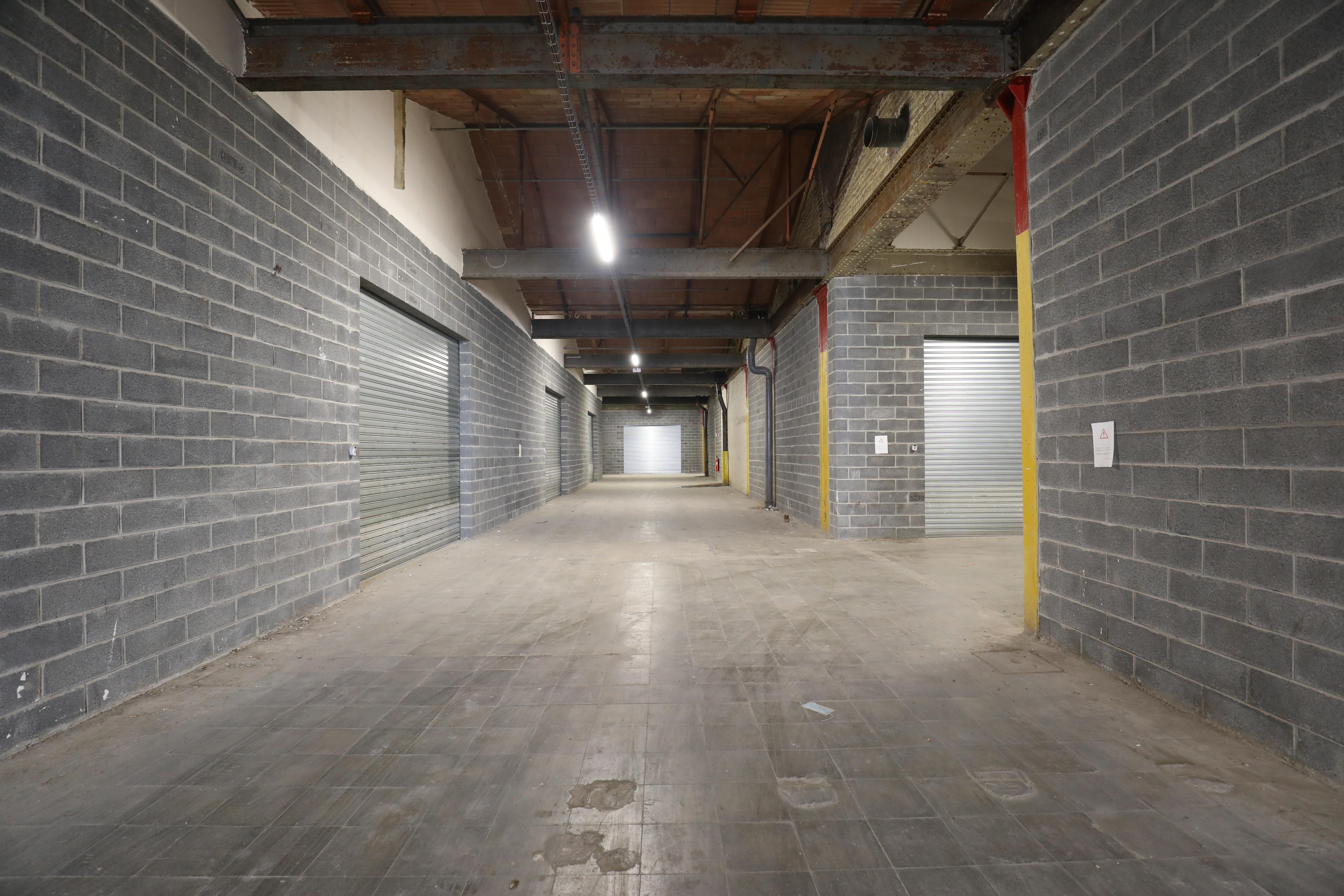 Local de stockage (160m²) Roubaix