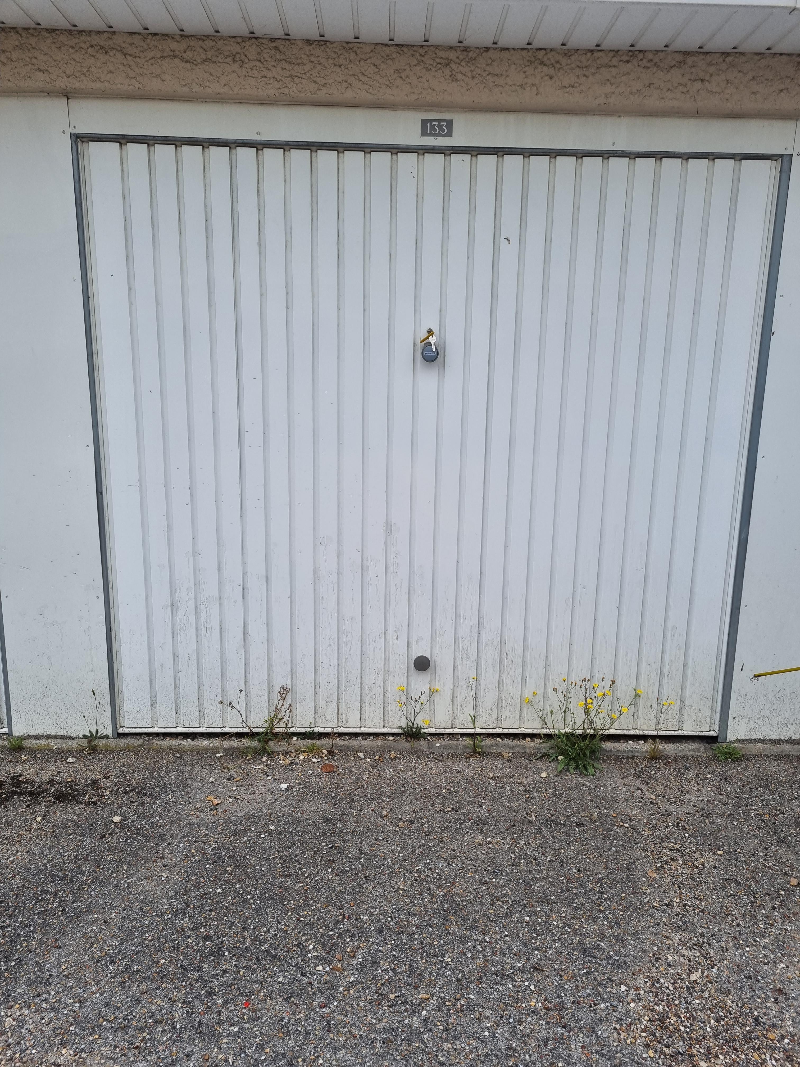 Box / Garage à louer Yvetot