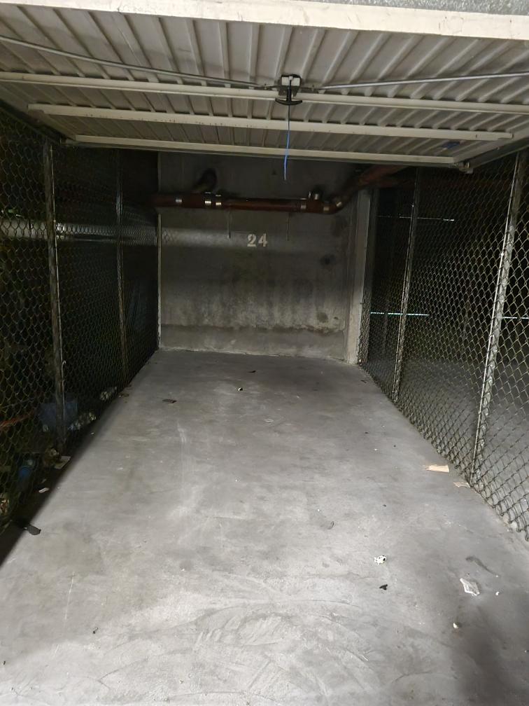 Louer : garage 13m2 Lillebonne sous-sol