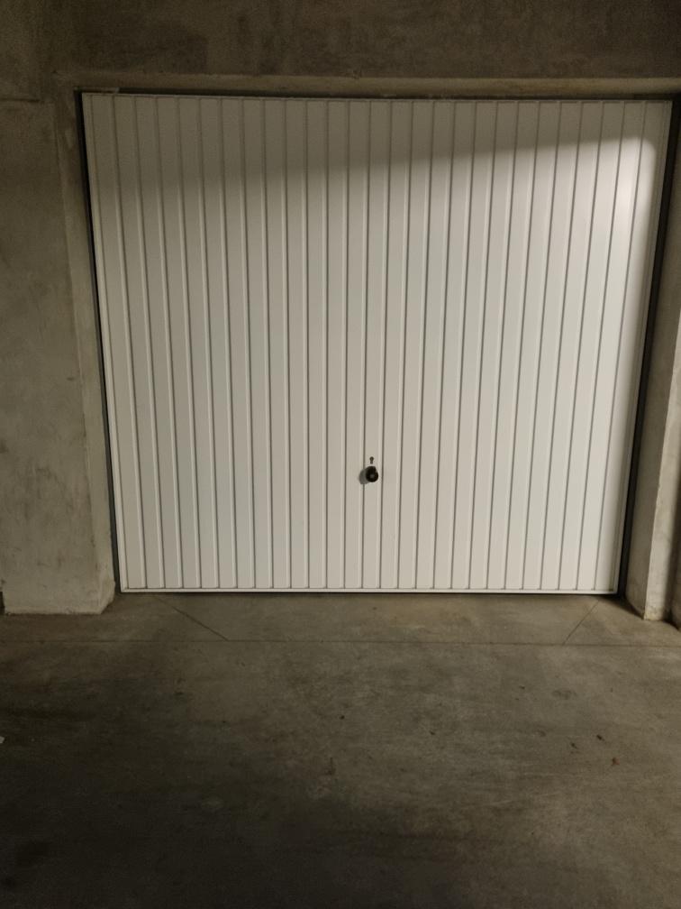 Grand garage fermé Yvetot