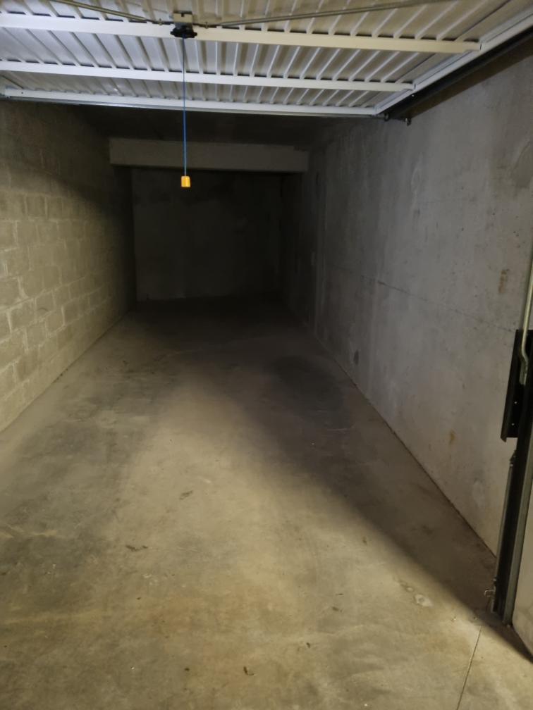 Grand garage fermé Yvetot