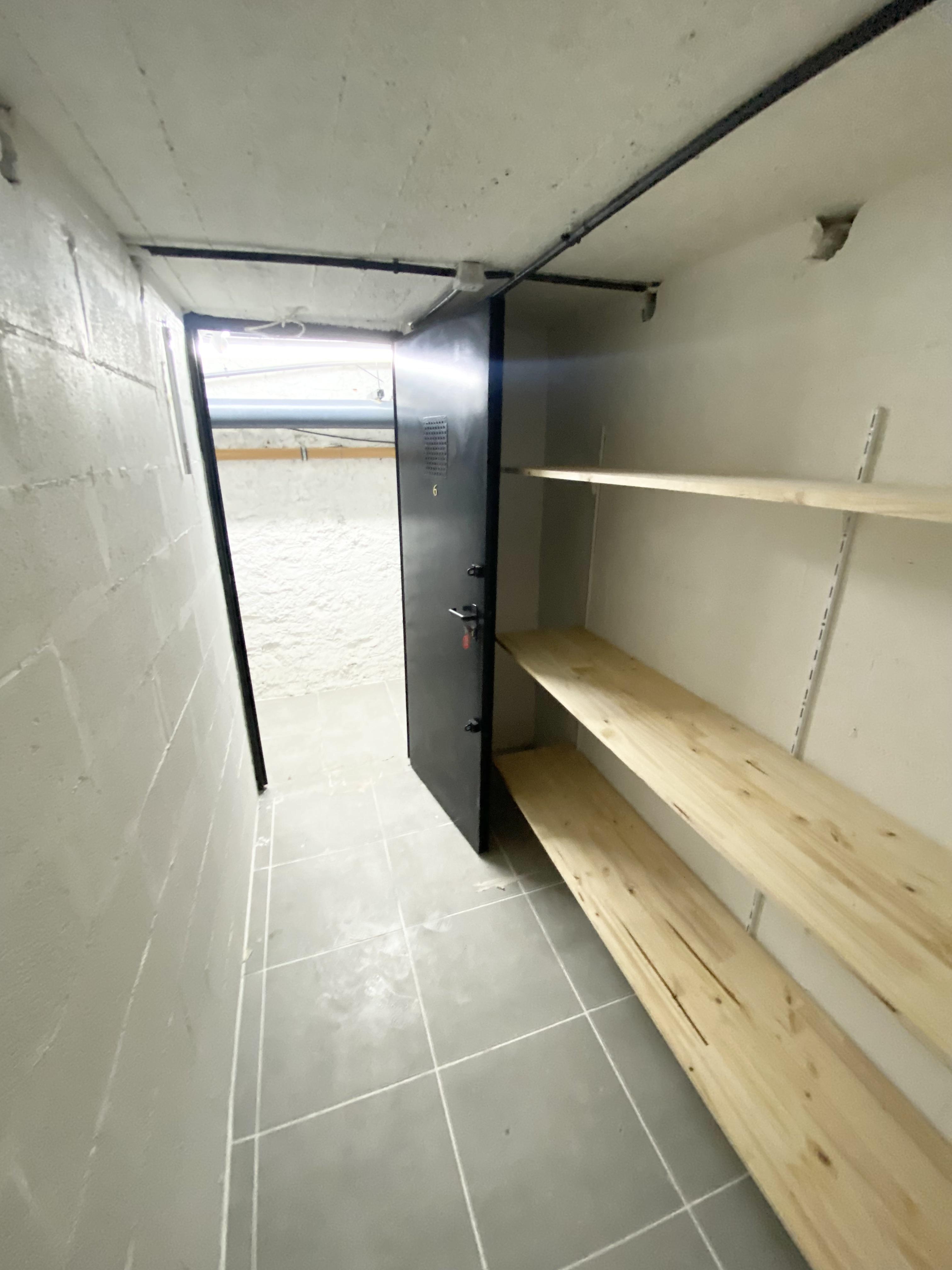 Cave saine Porte de la Villette : "