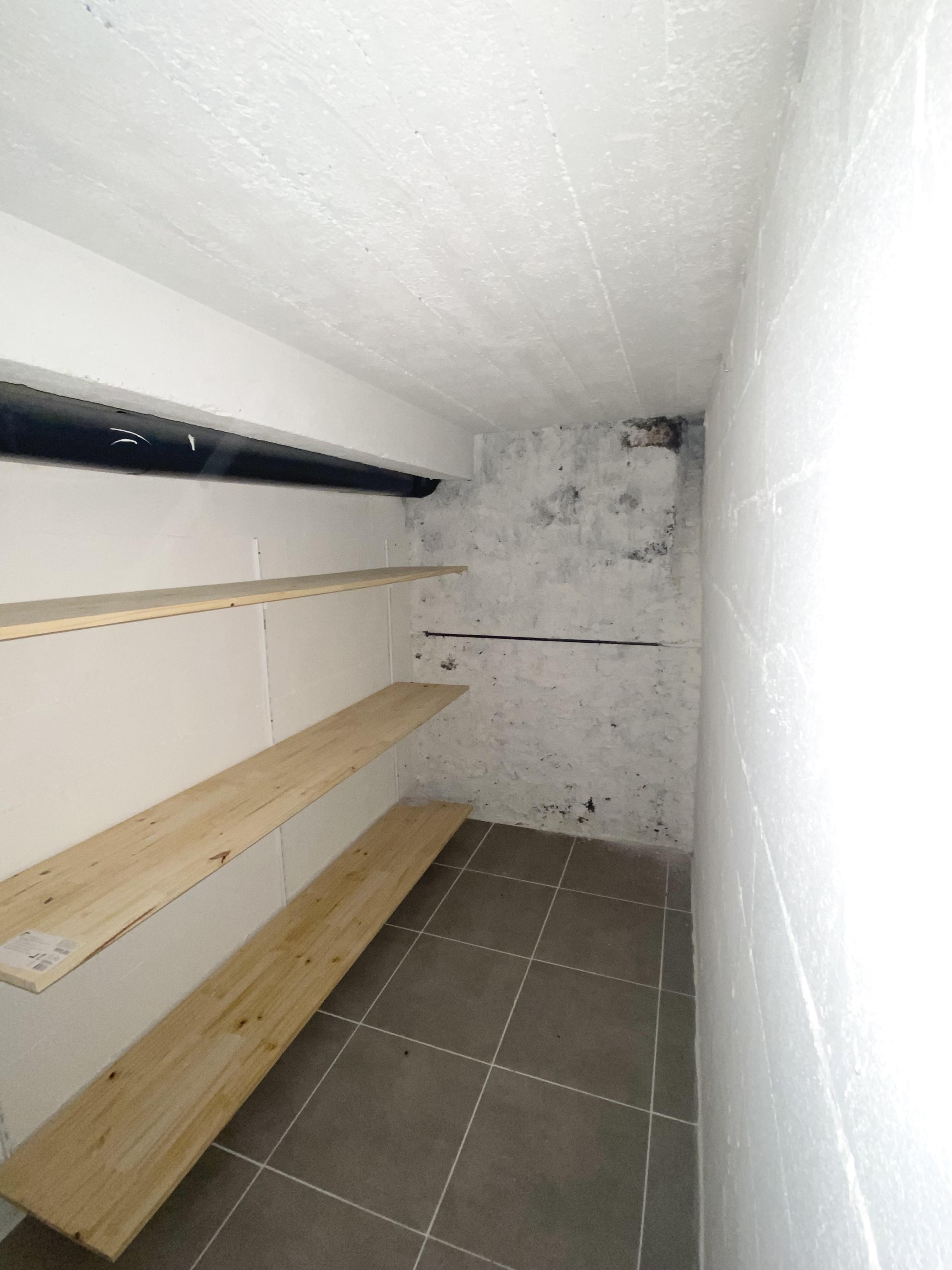 Cave saine Porte de la Villette : "
