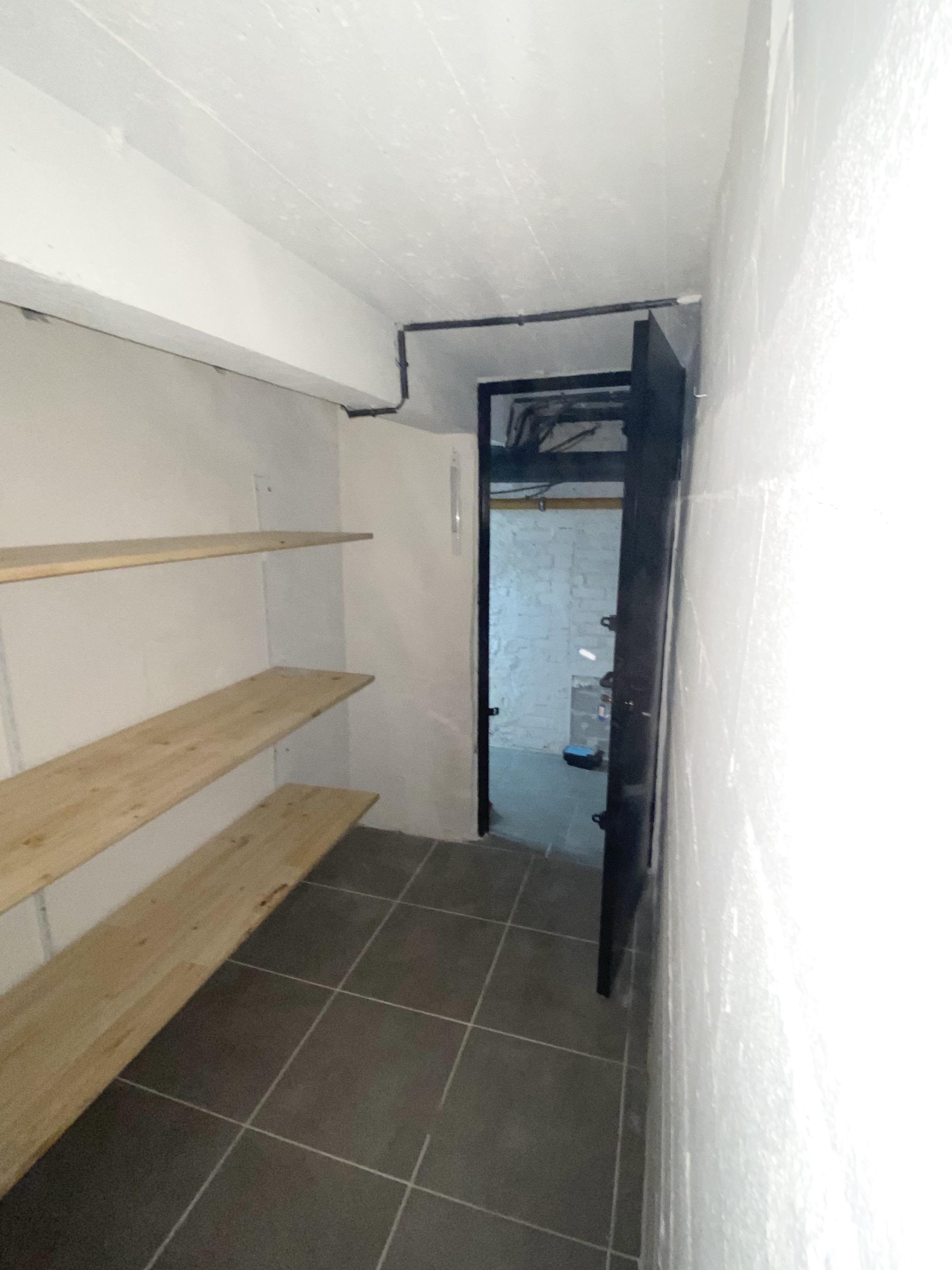 Cave saine Porte de la Villette : "