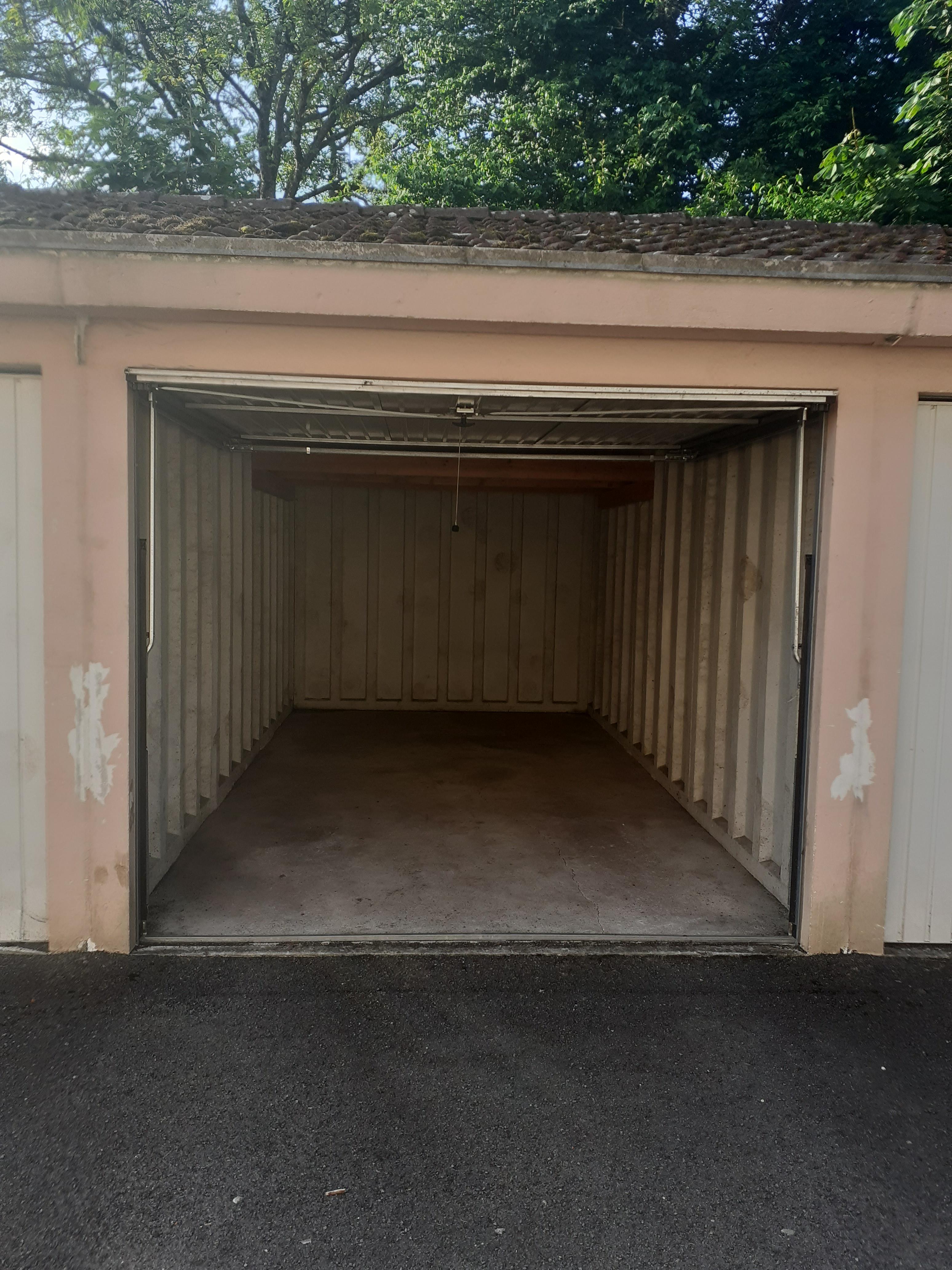 Garage extérieur proche de Belfort / Danjoutin