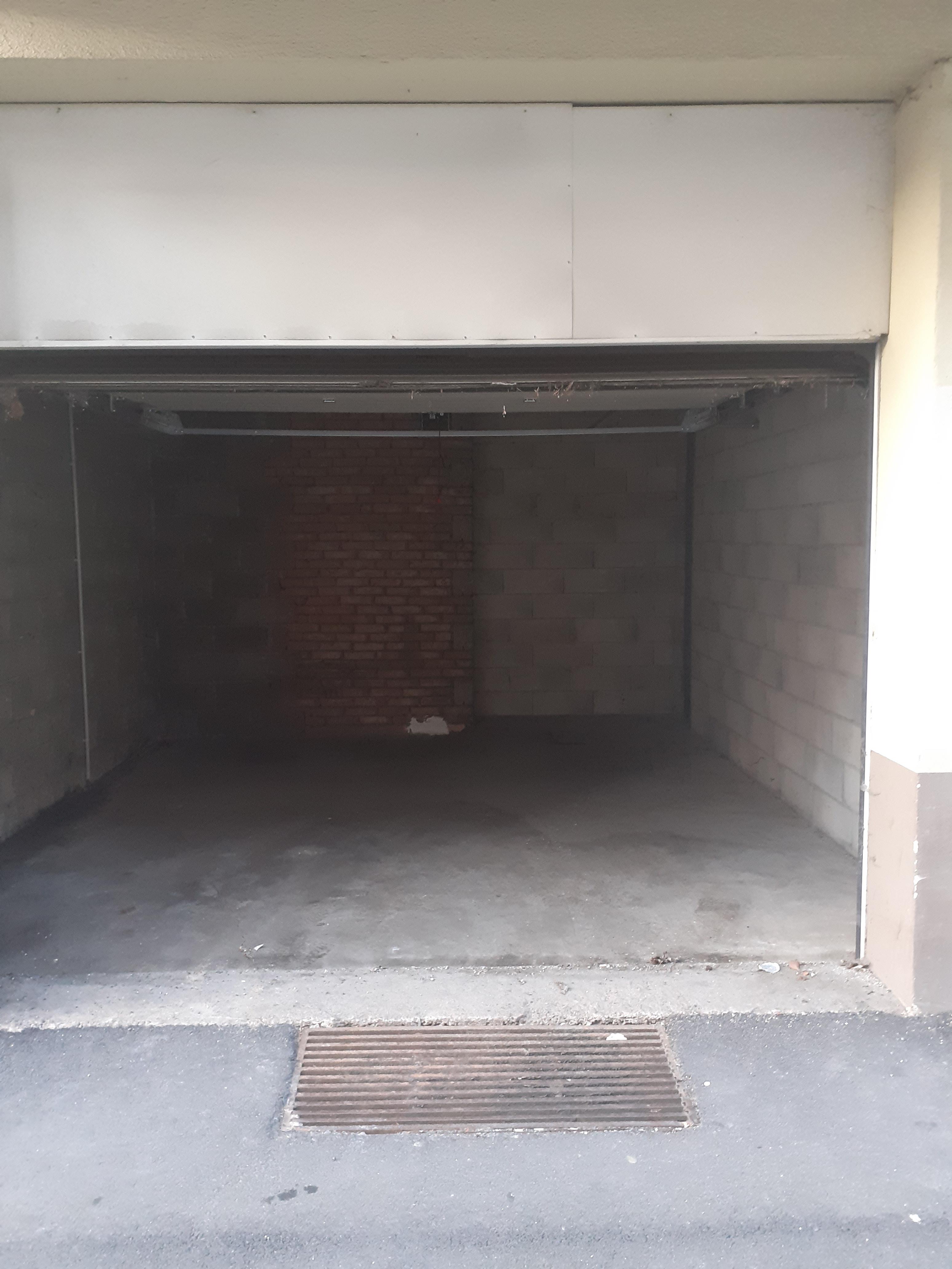 Grand box proche gare Belfort