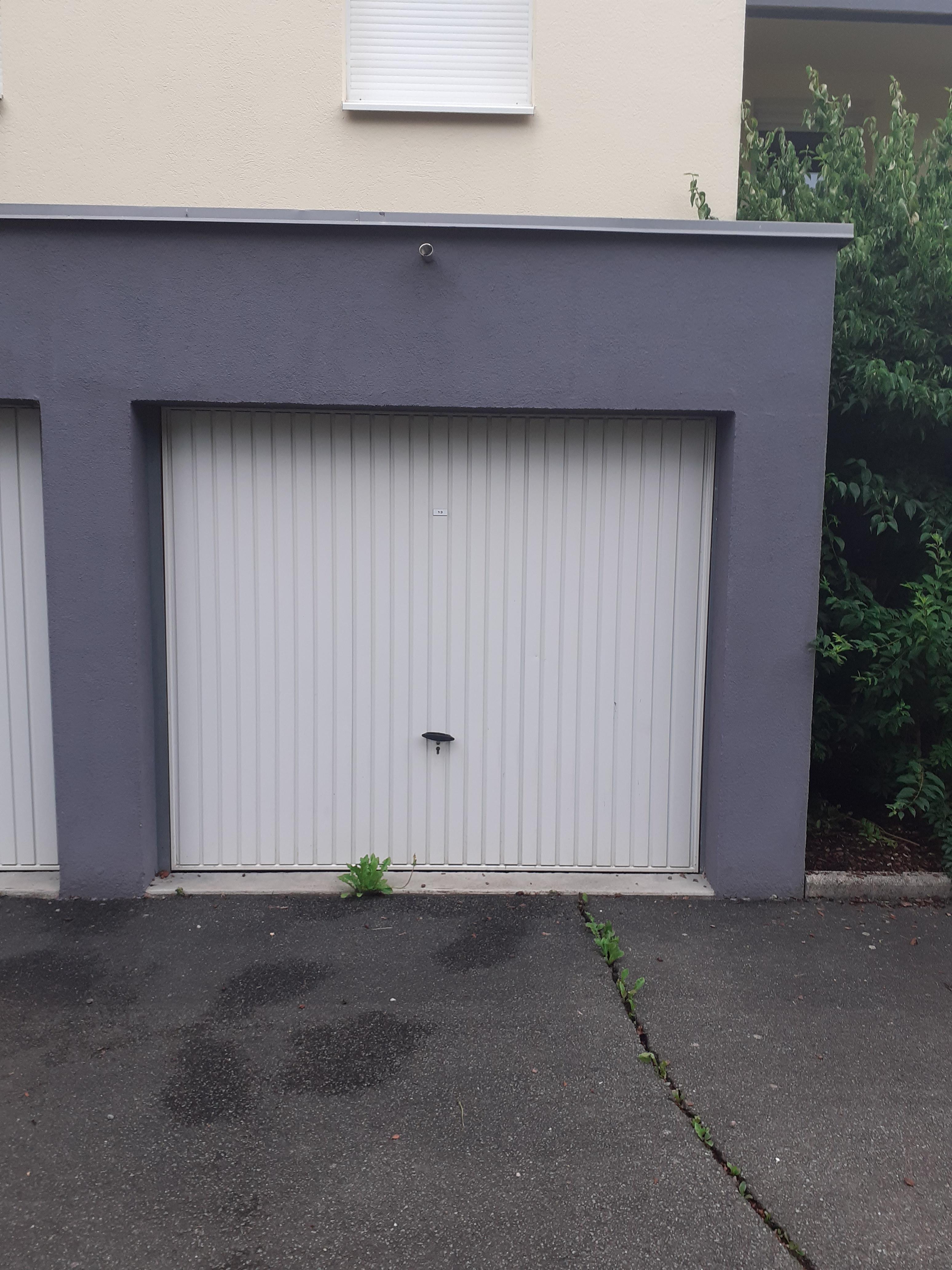 Location garage / box / Valdoie
