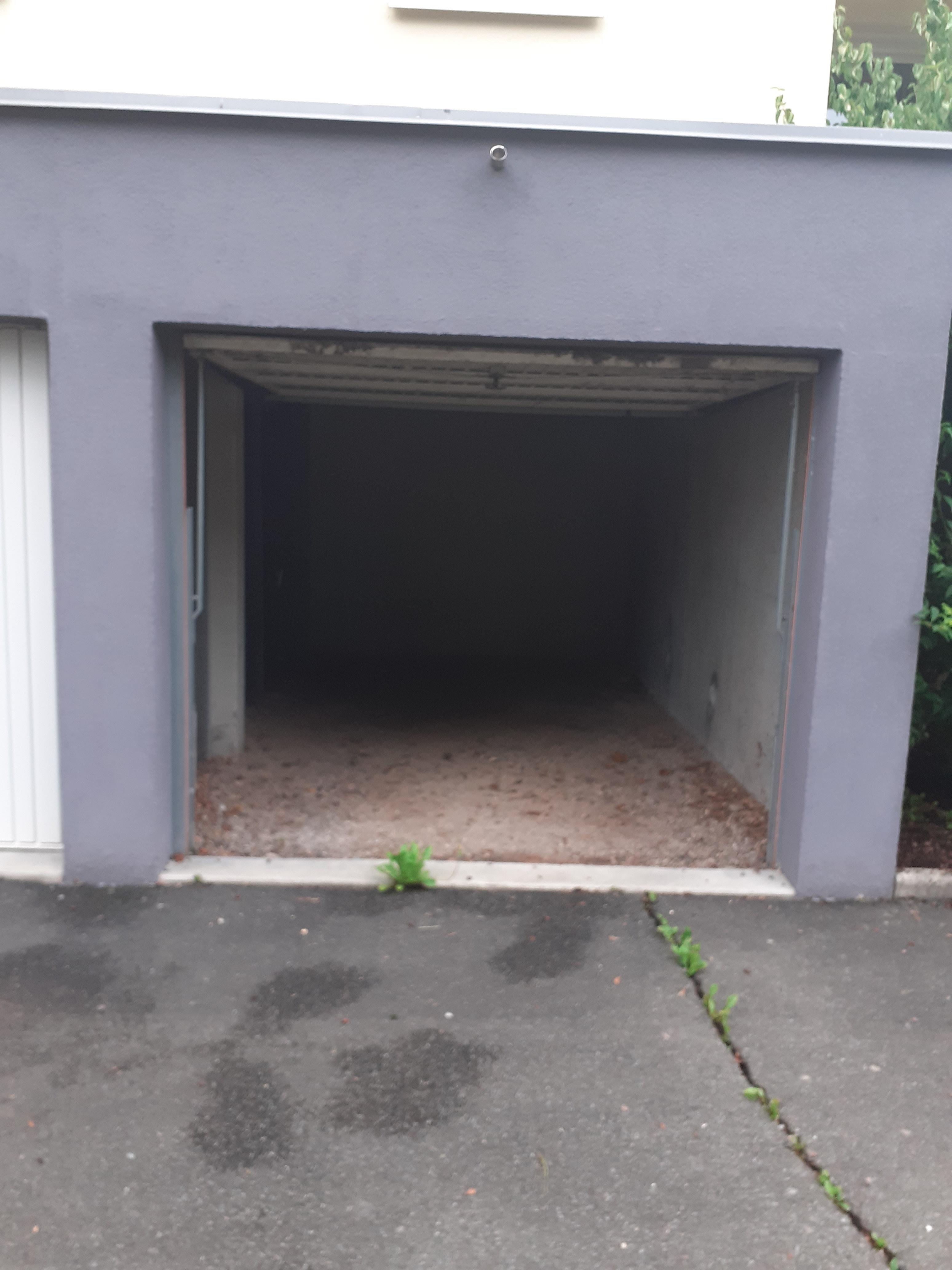 Location garage / box / Valdoie