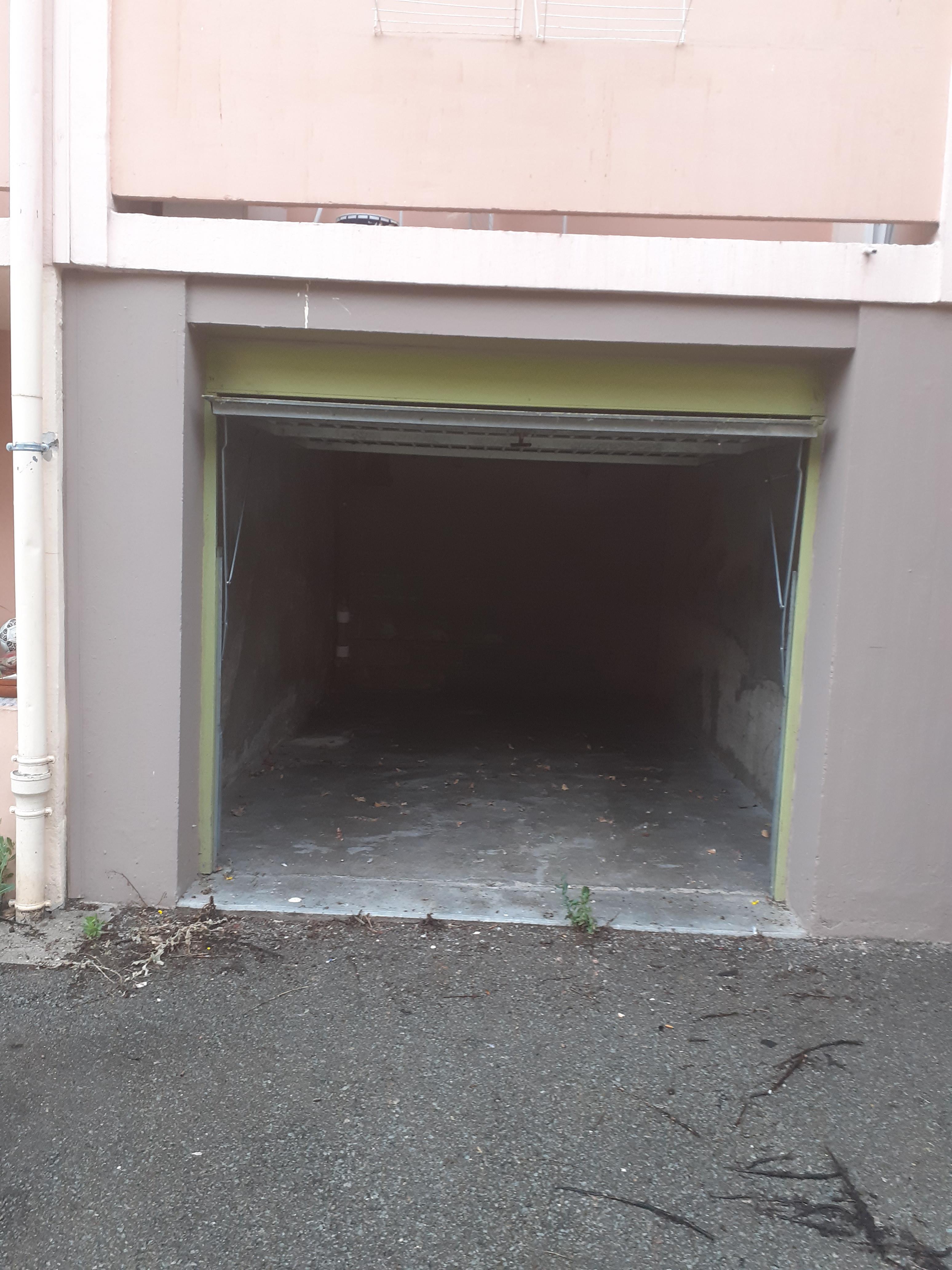 Box à louer à Delle - 15m2 rez-de-chaussée