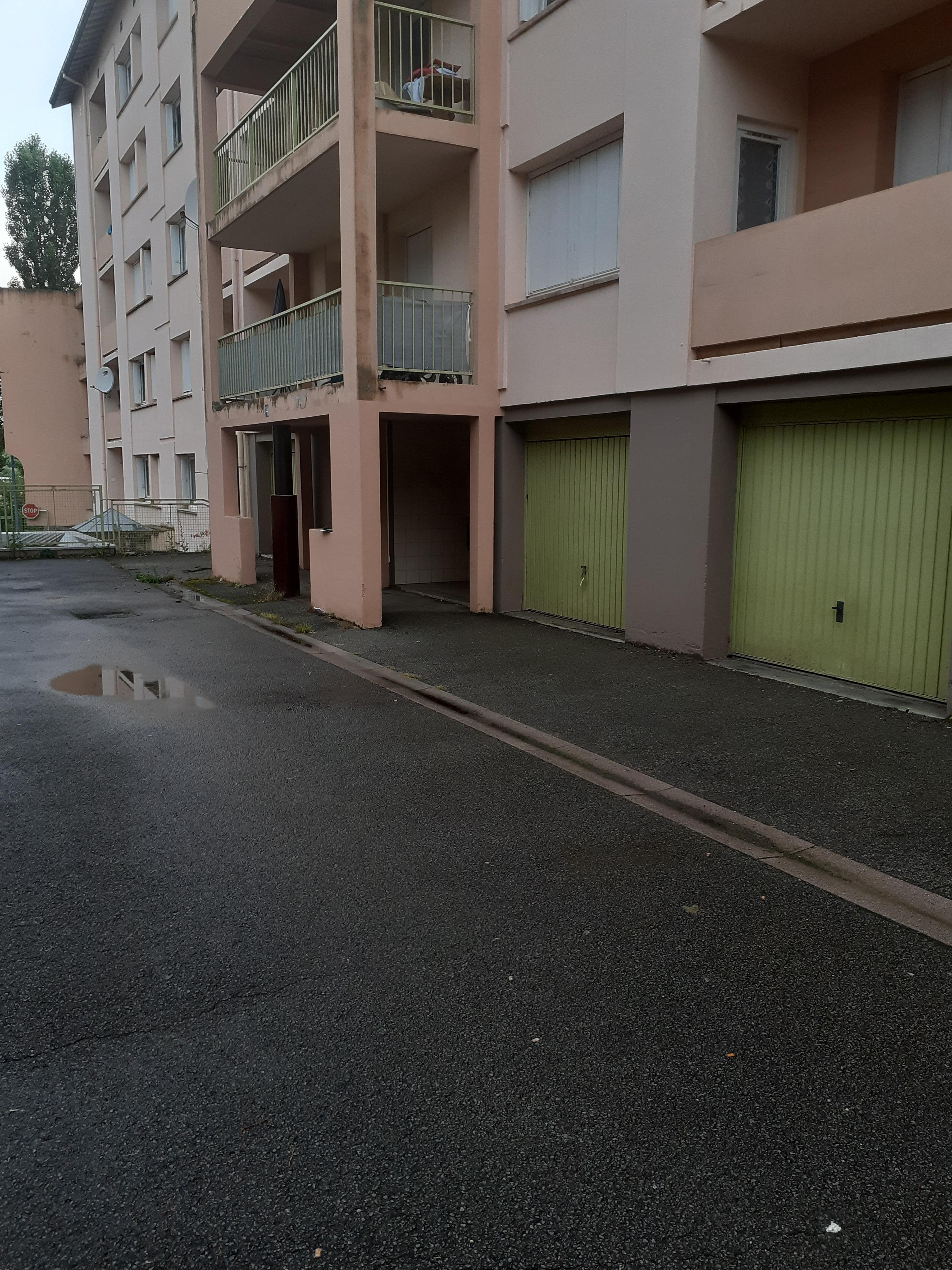 Box à louer à Delle - 15m2 rez-de-chaussée