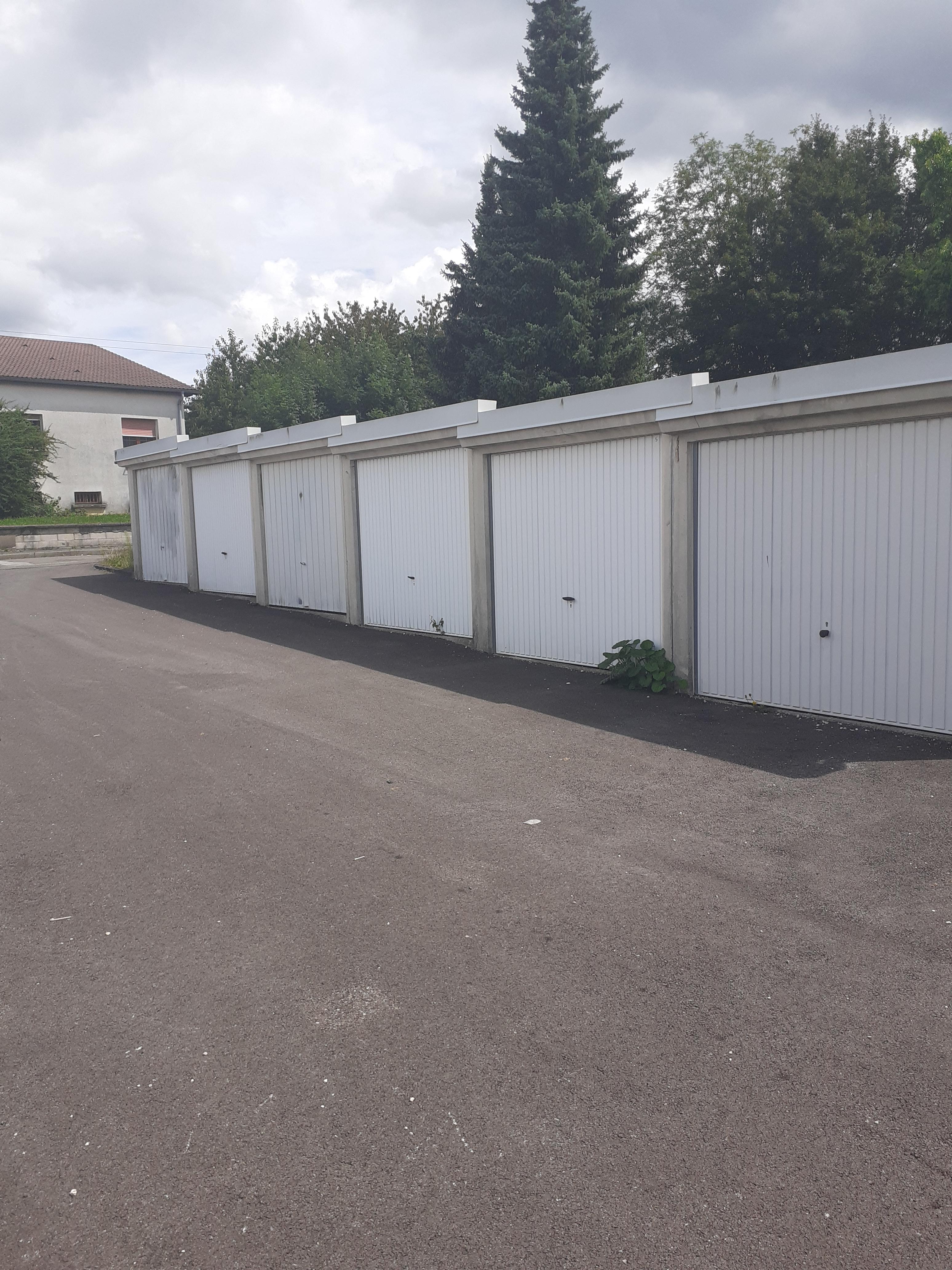 Location box fermé Exincourt