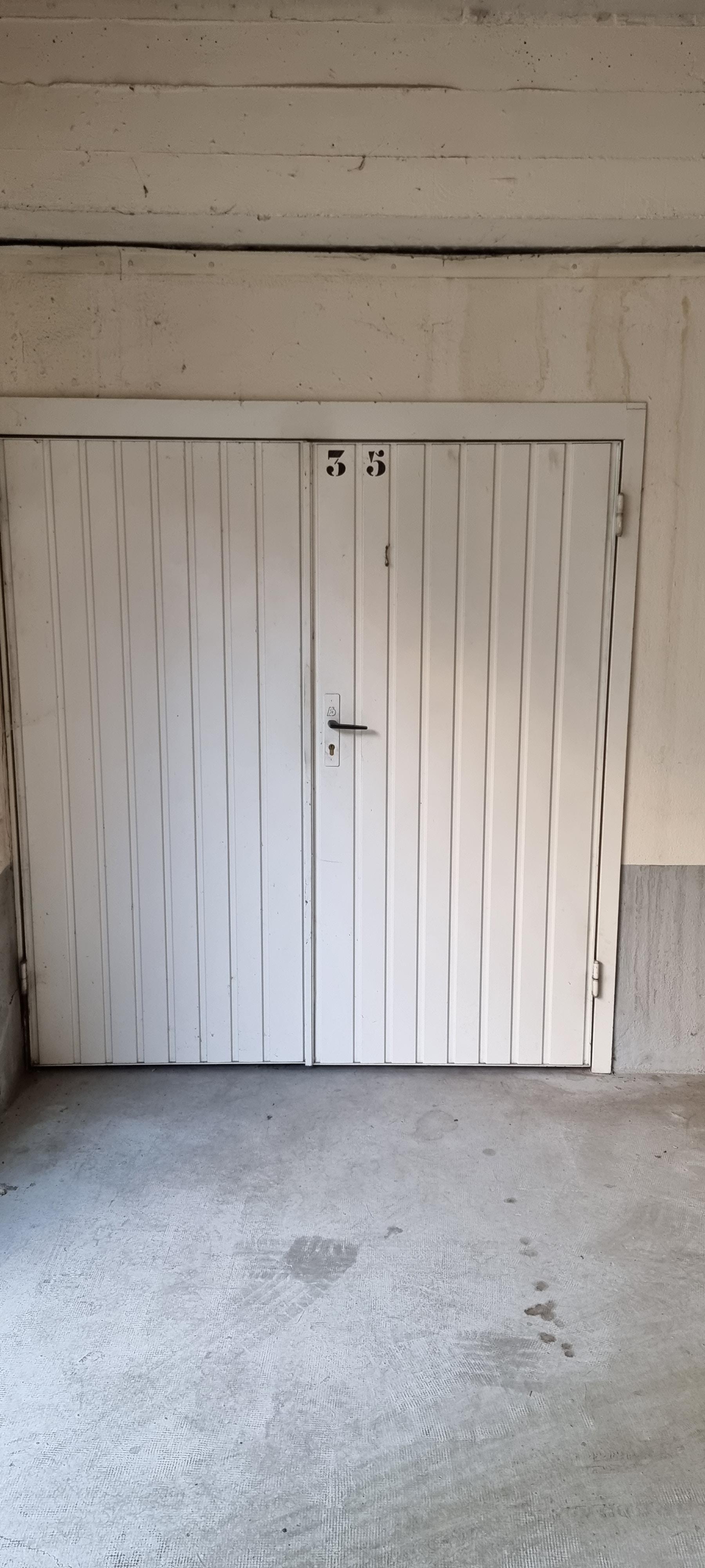 Garage sécurisé à Versailles