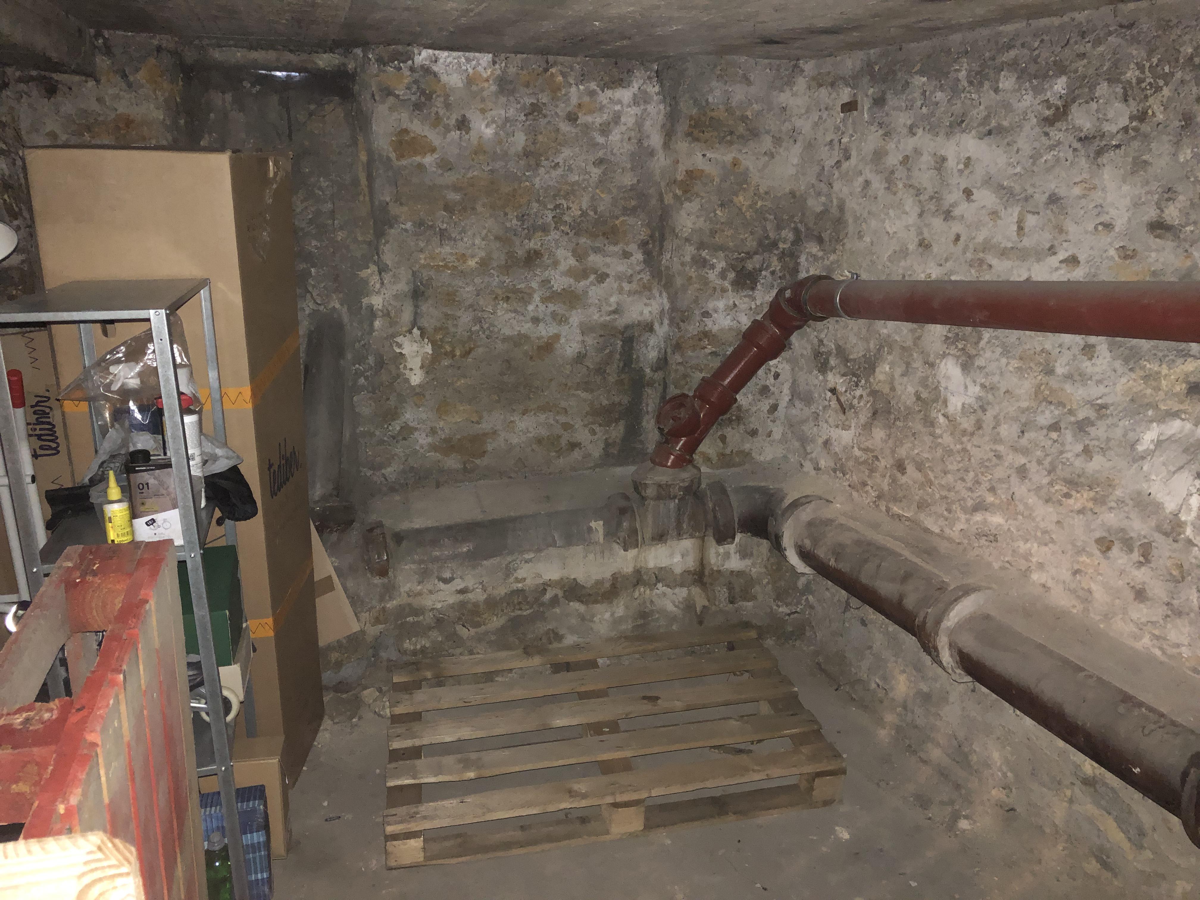 Cave à Bois Colombes / Asnières sur Seine