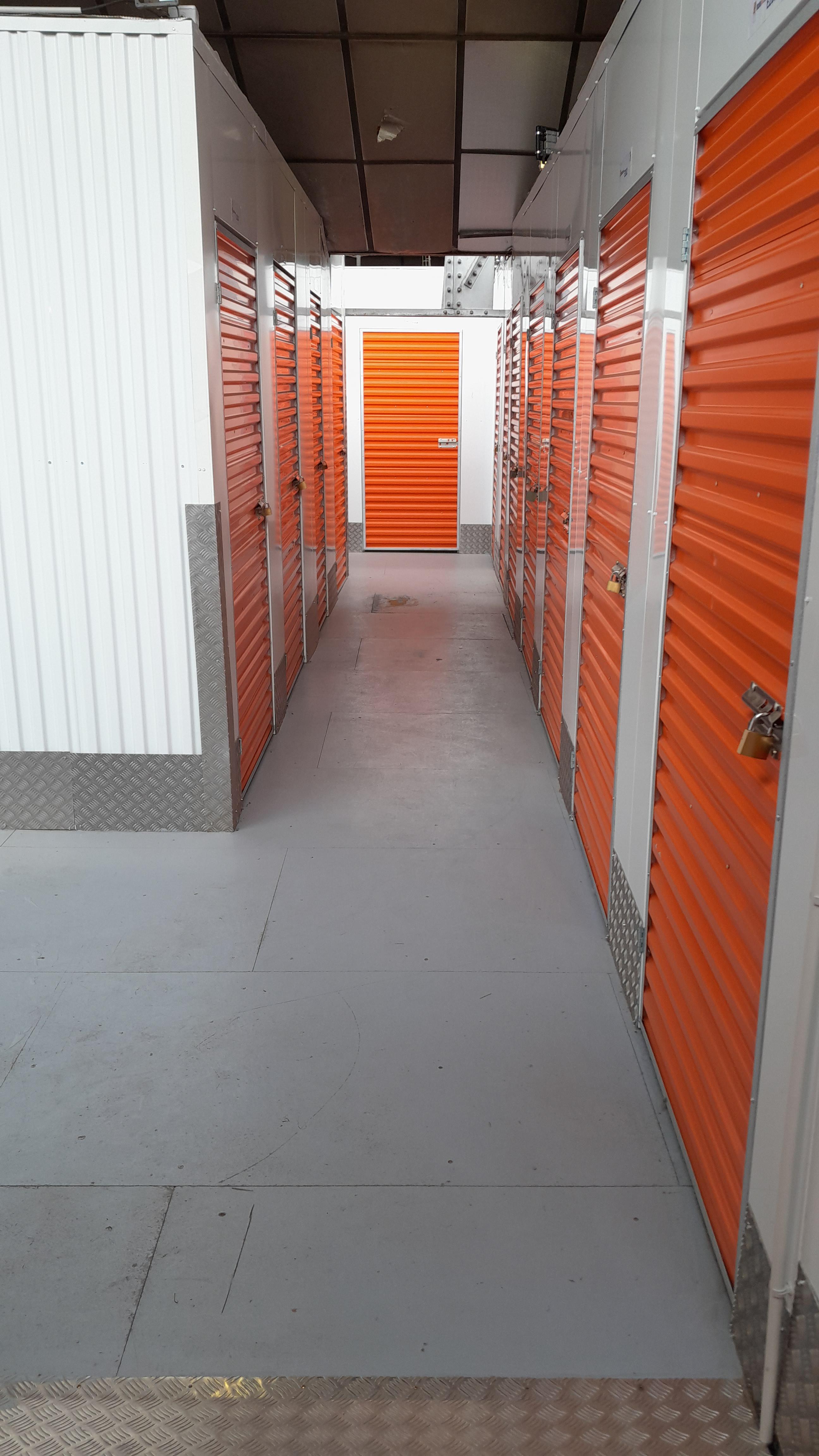 STOCKAGE BOX 1m²