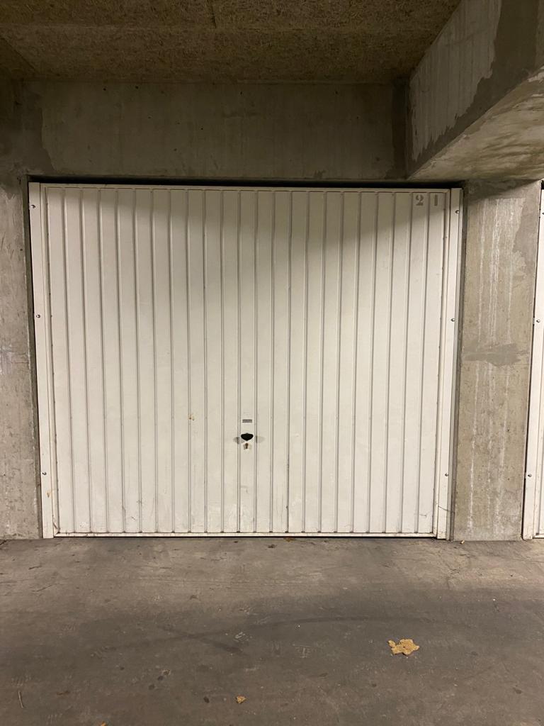 A louer garage en sous-sol / Grenoble