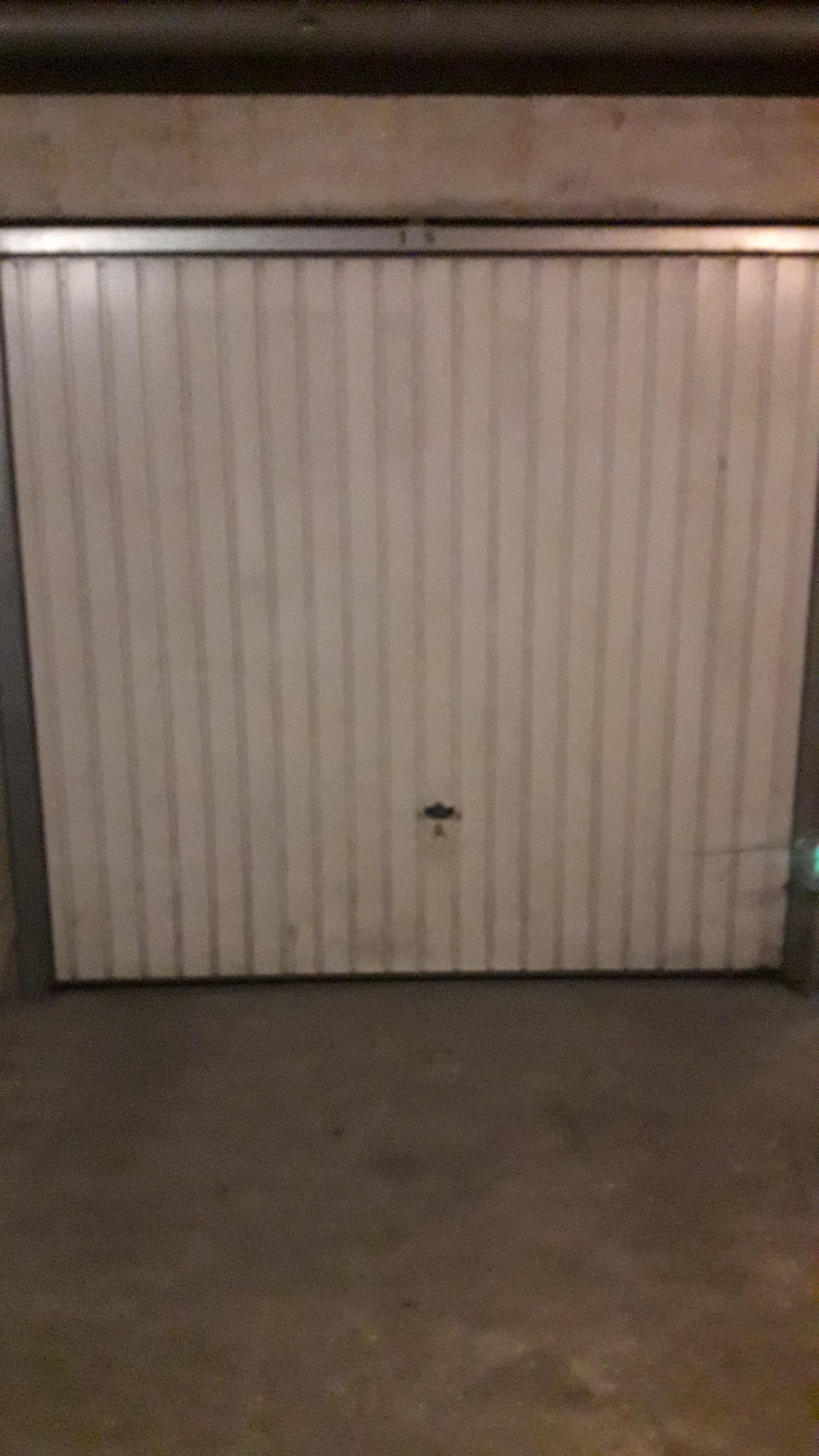 Garage en sous-sol / Gare d'Oullins