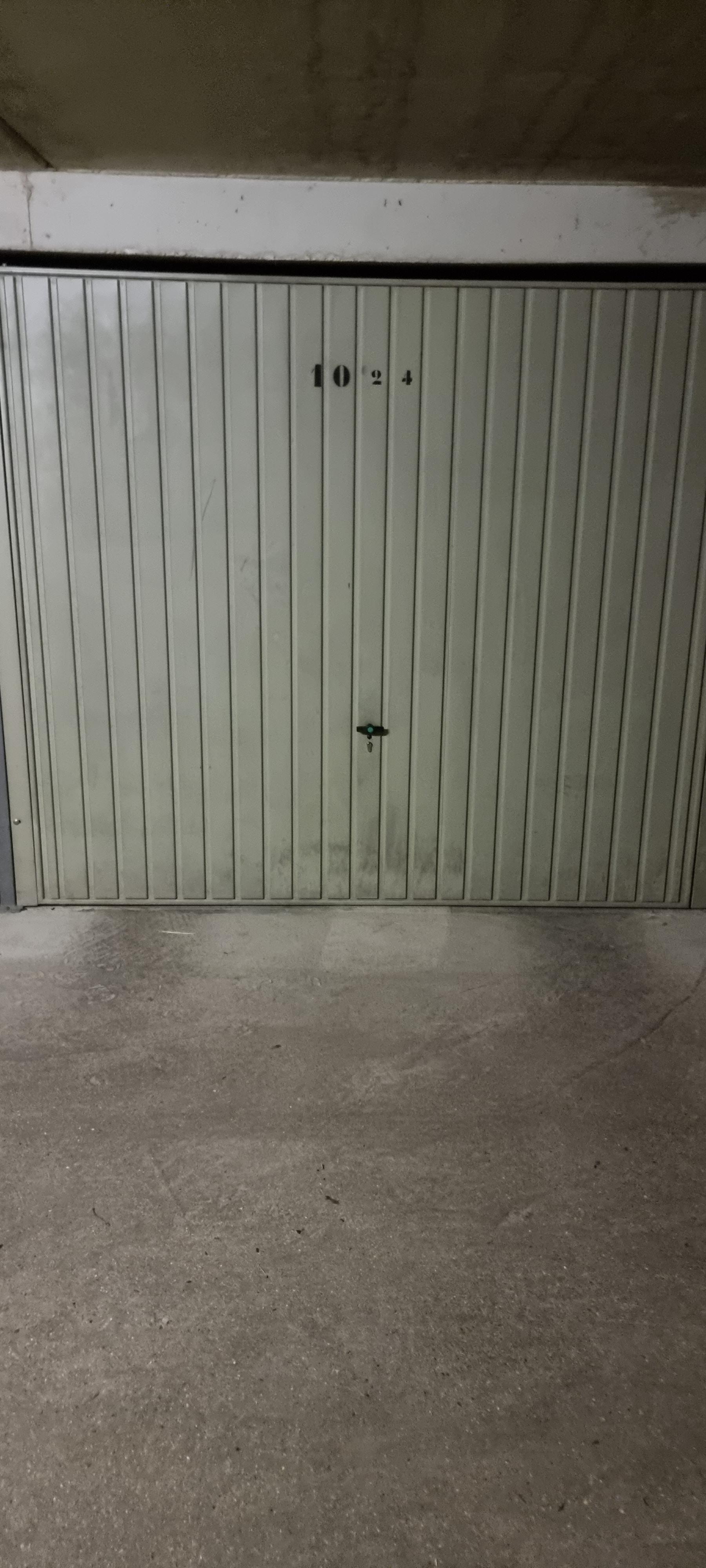 Box à louer en sous-sol