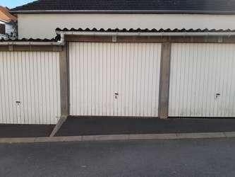 Location garage fermé : stockage ou parking