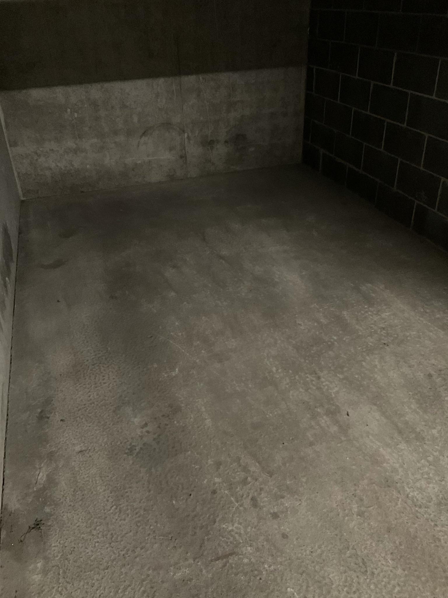 Garage à la location Croix