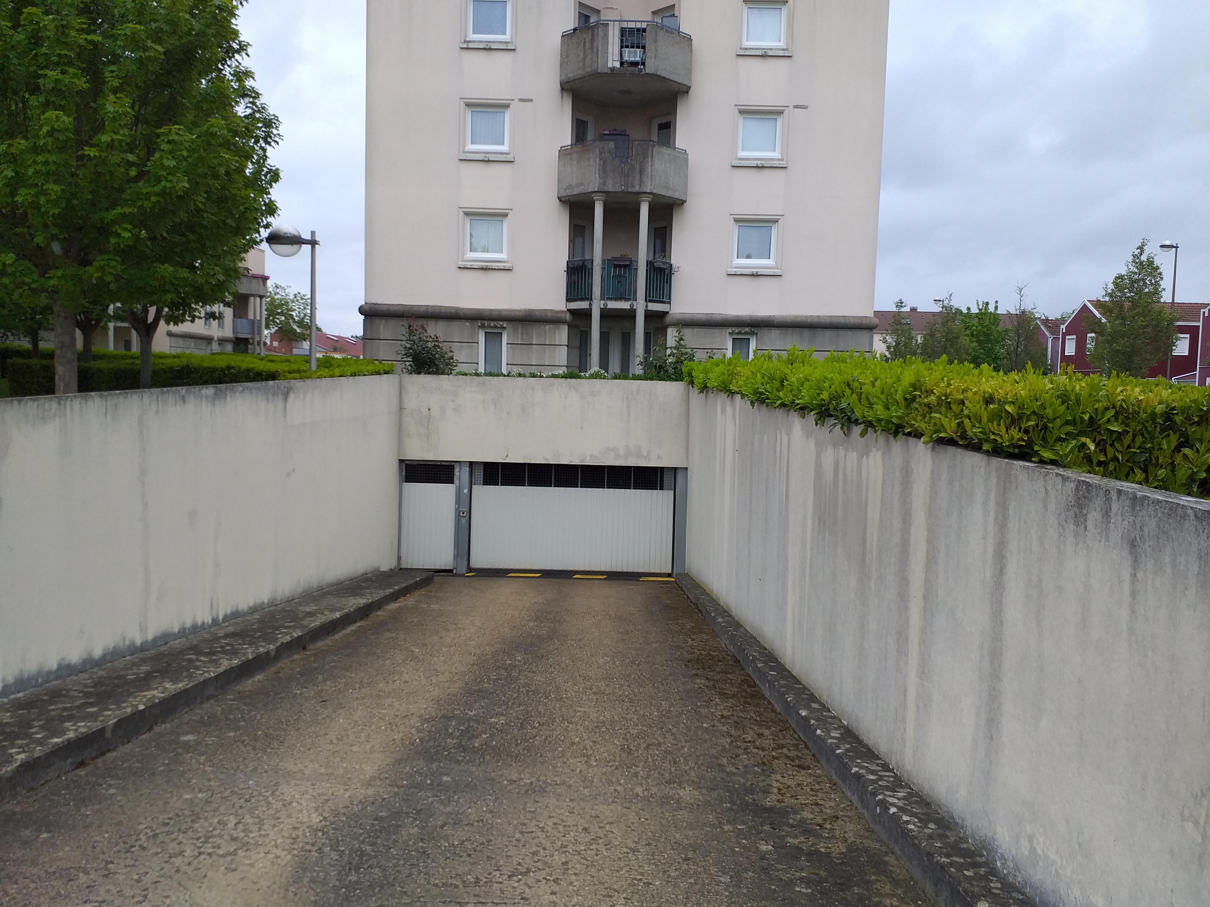 Location garage sous-sol