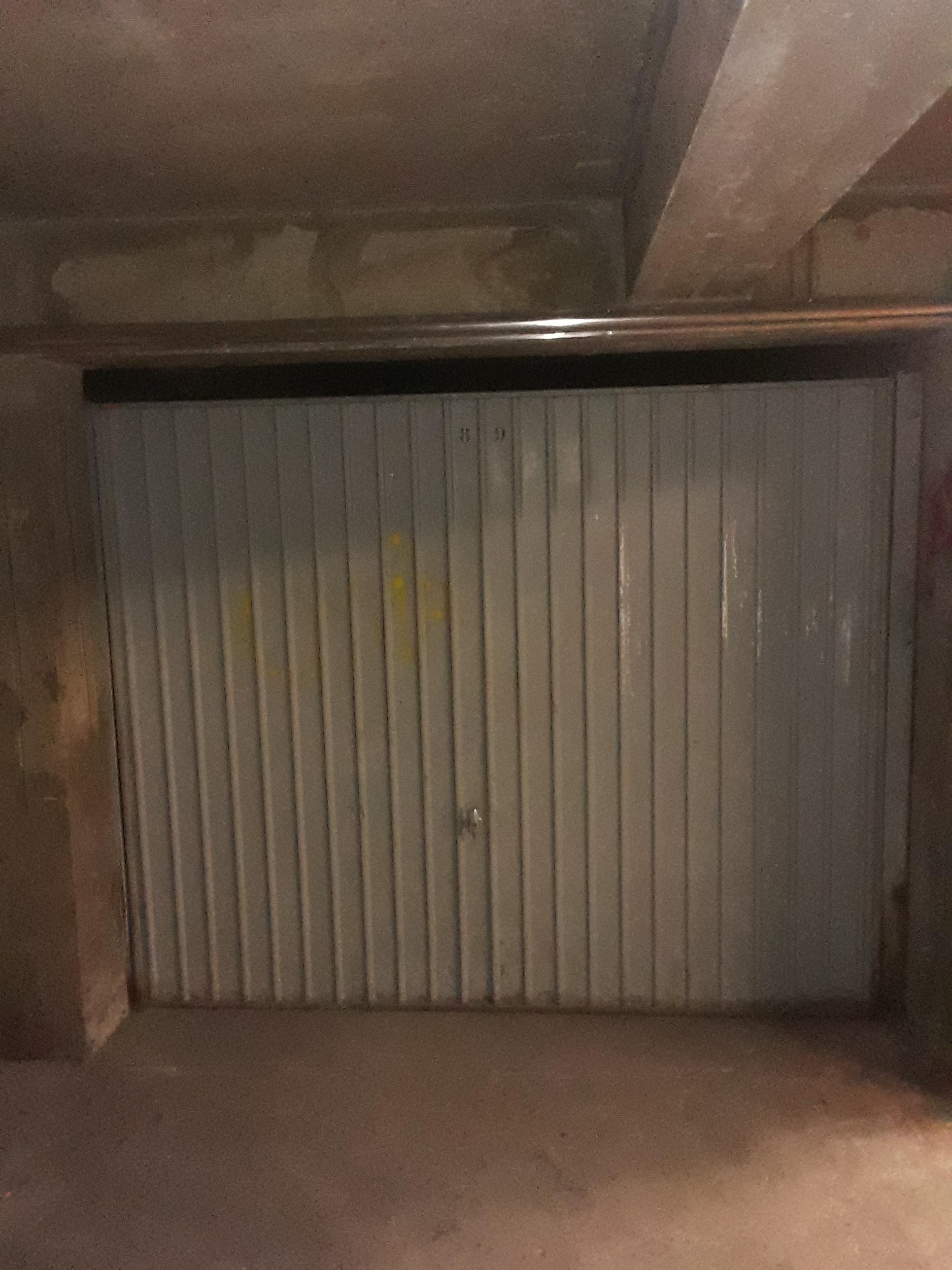 Garage à louer