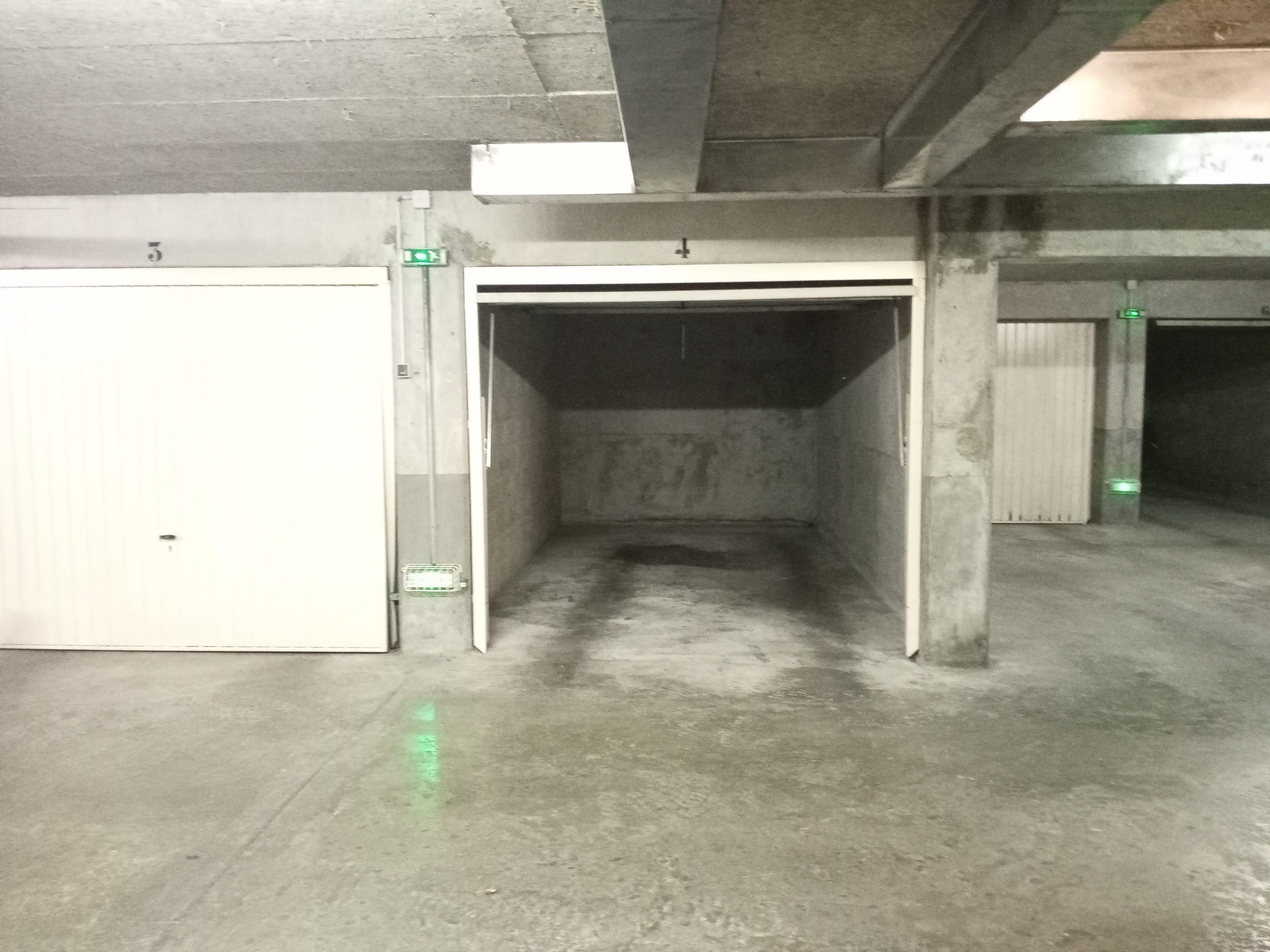 Garage en sous-sol Bourg