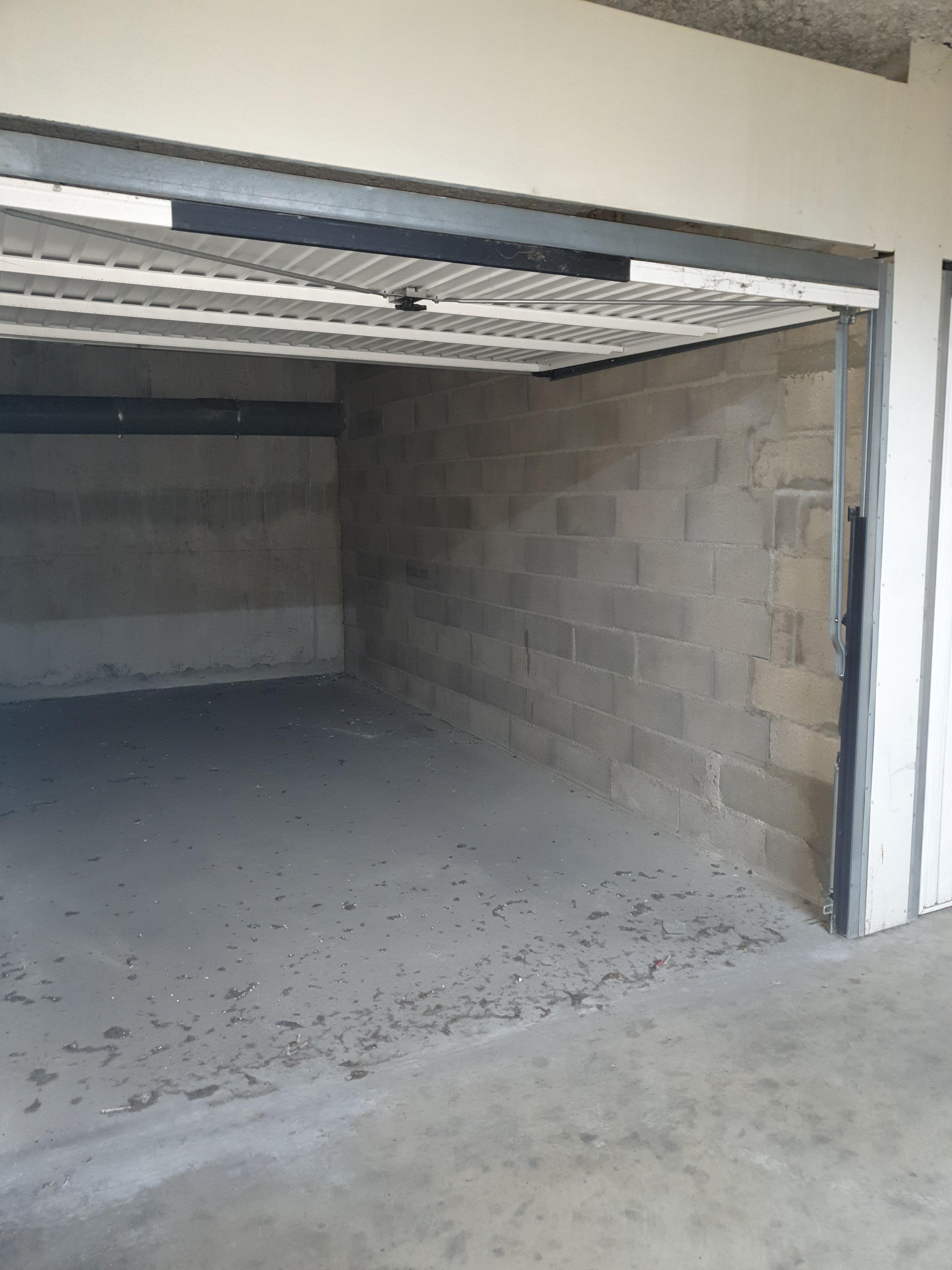 Location box fermé RDC couvert Béziers