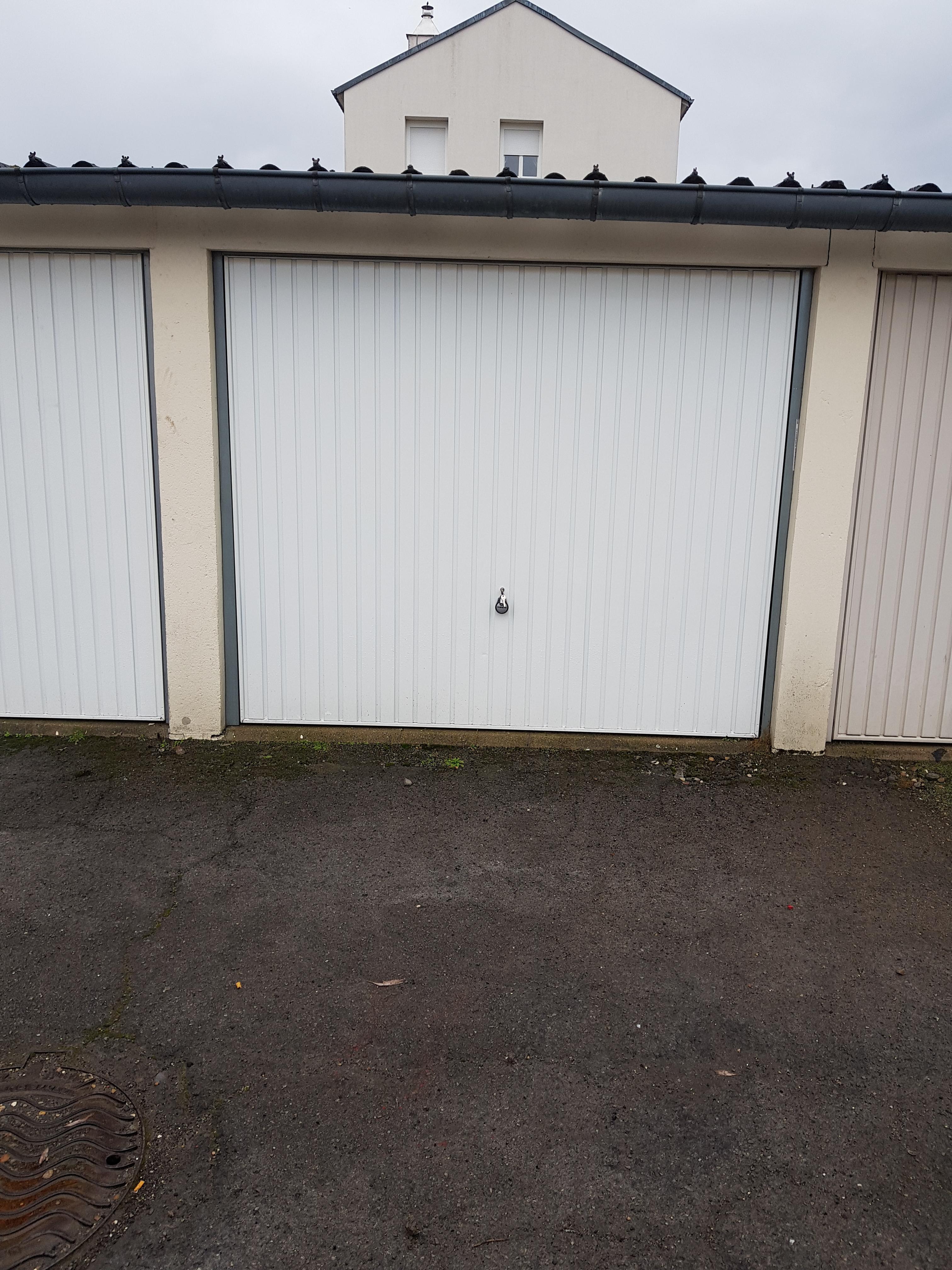Location garage / box de stockage