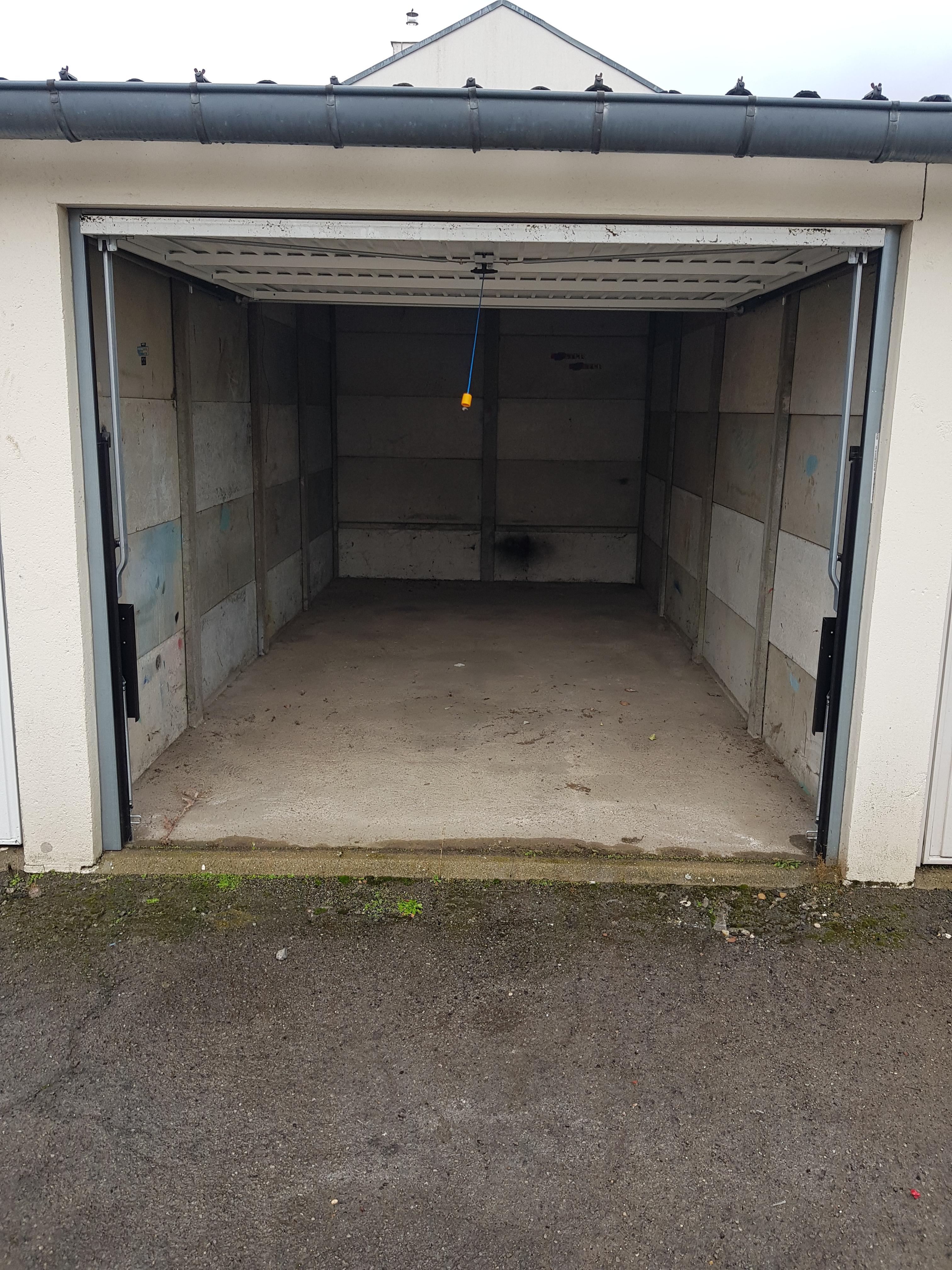 Location garage / box de stockage