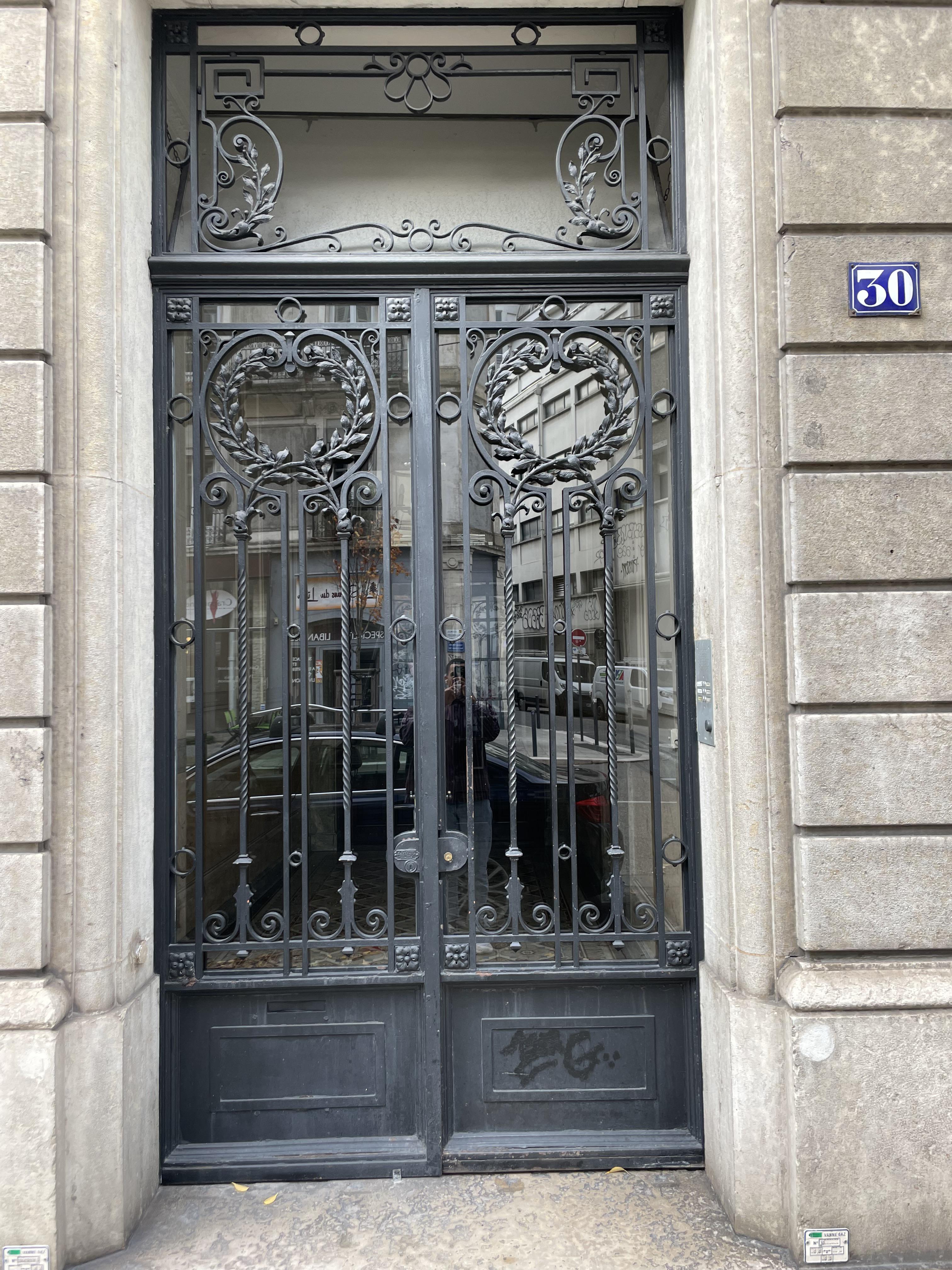 Galtas de stockage sécurisé- grenoble centre ville- 25
