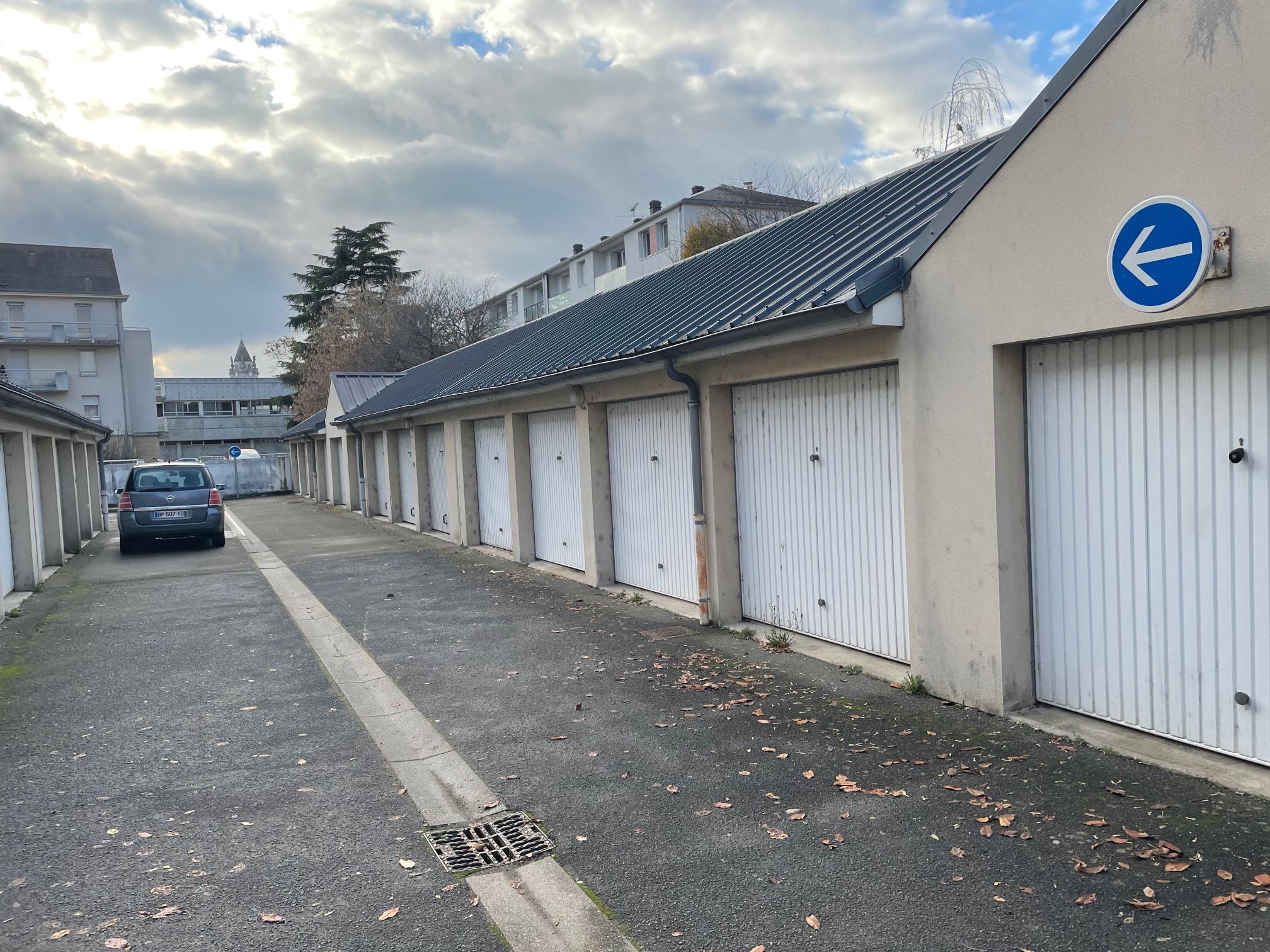 Location garde meuble/garage/box