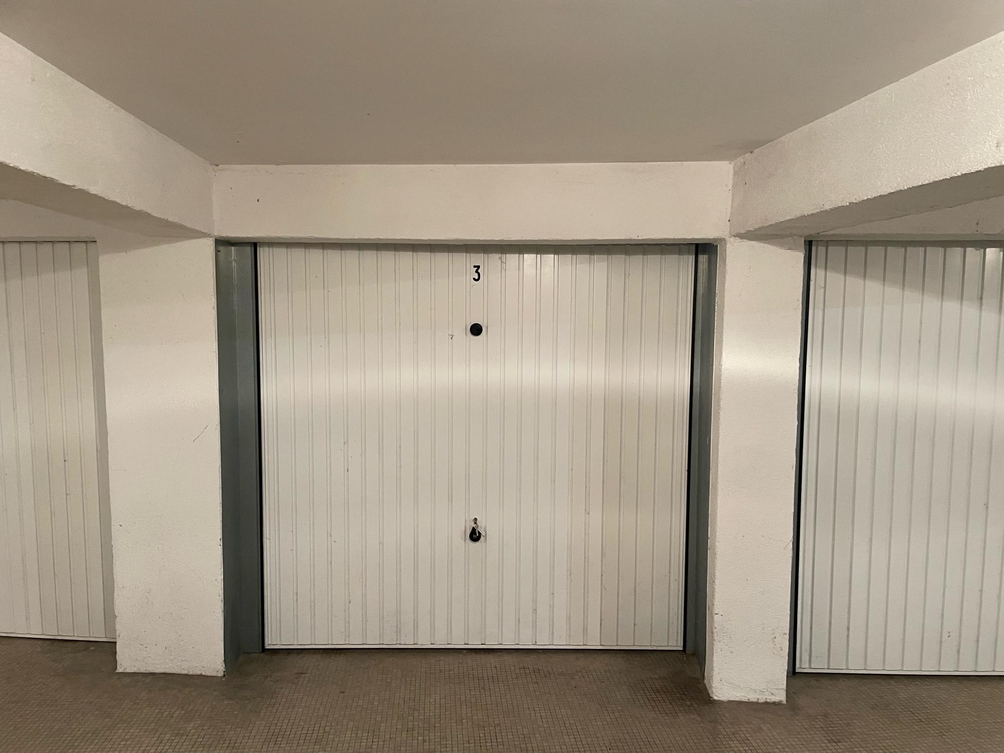 Location garage / parking fermé