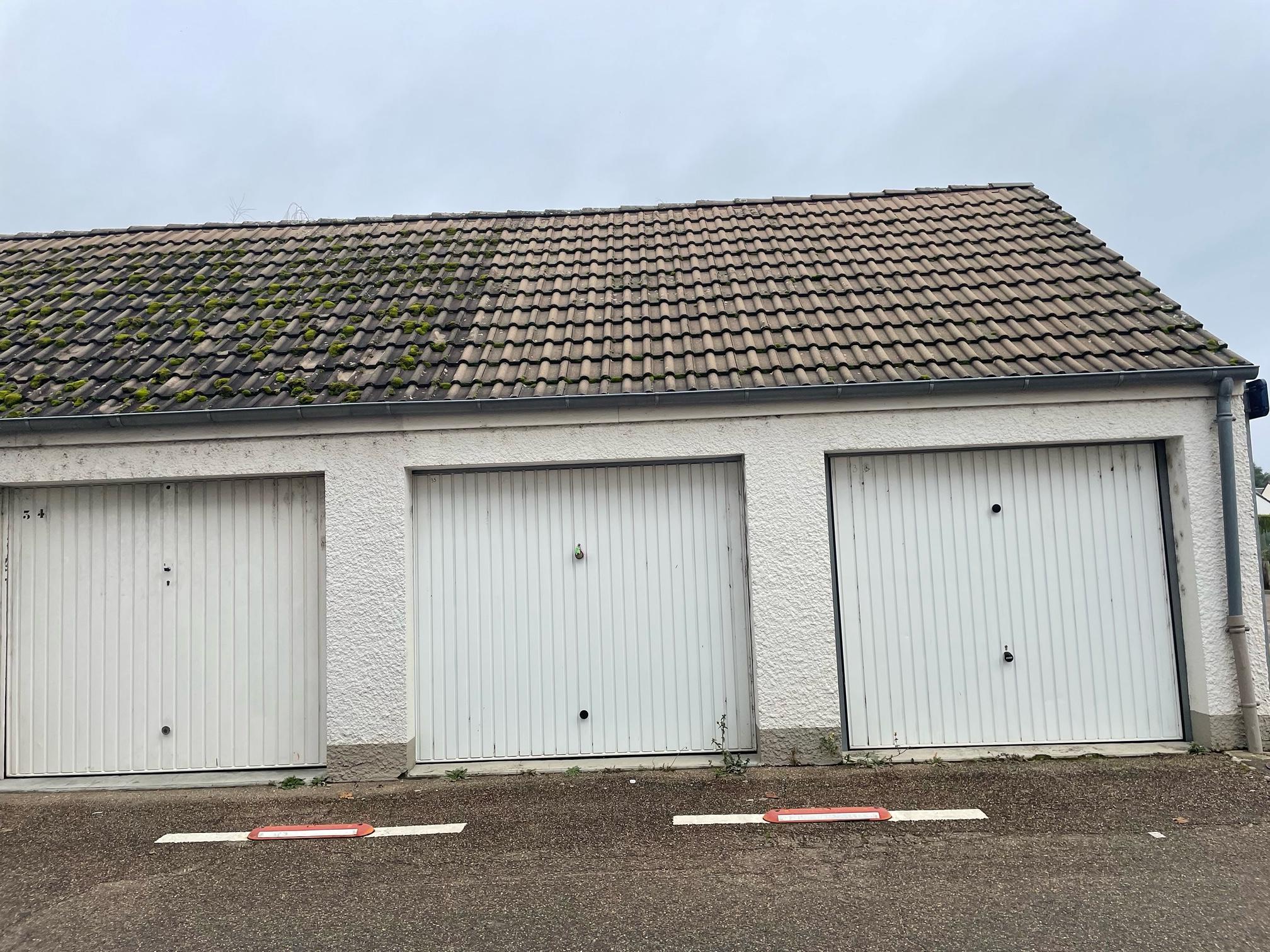 Box à louer / garage ou parking