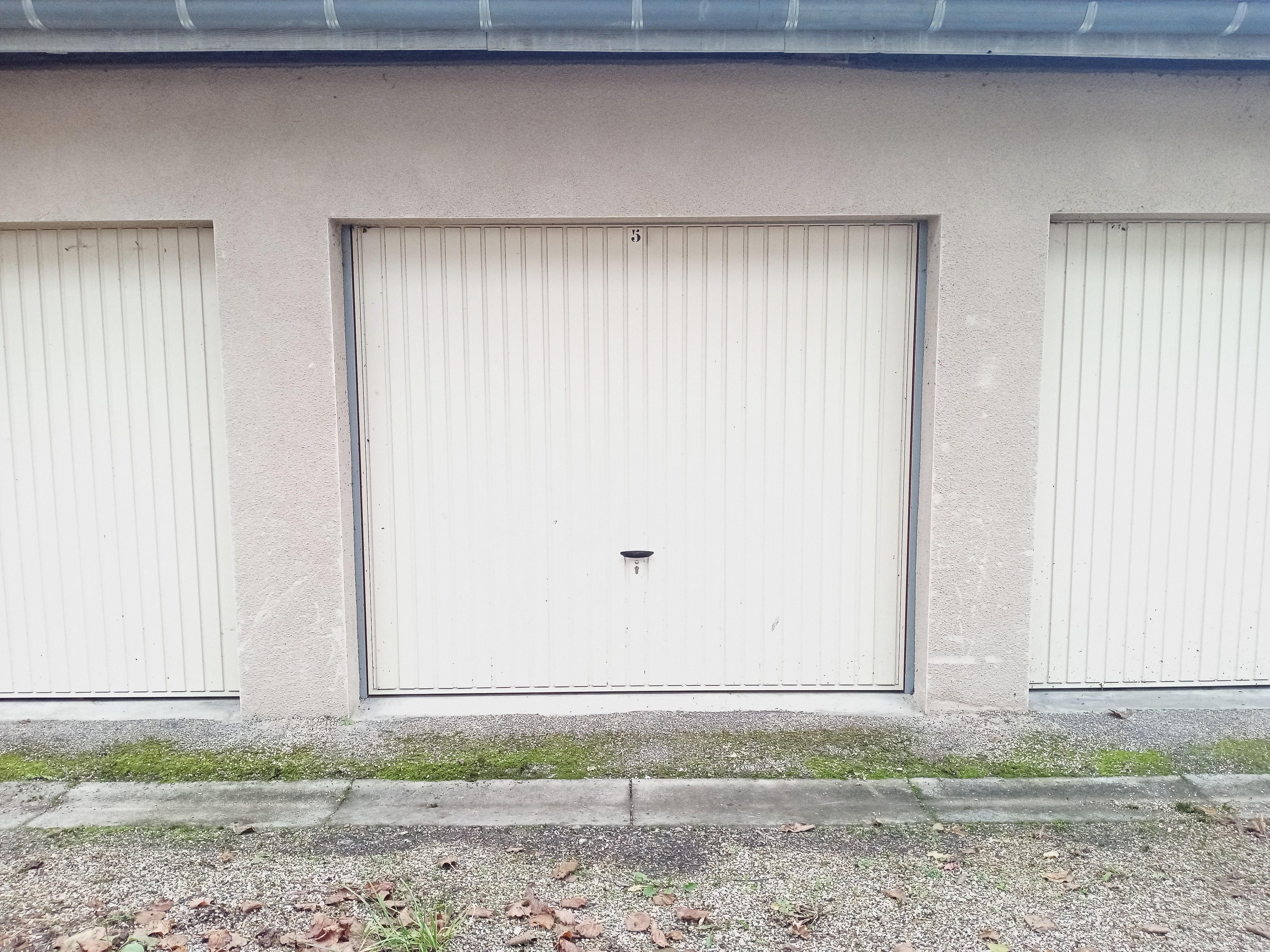 Grand espace privé en RDC / Hautecourt-Romanèche